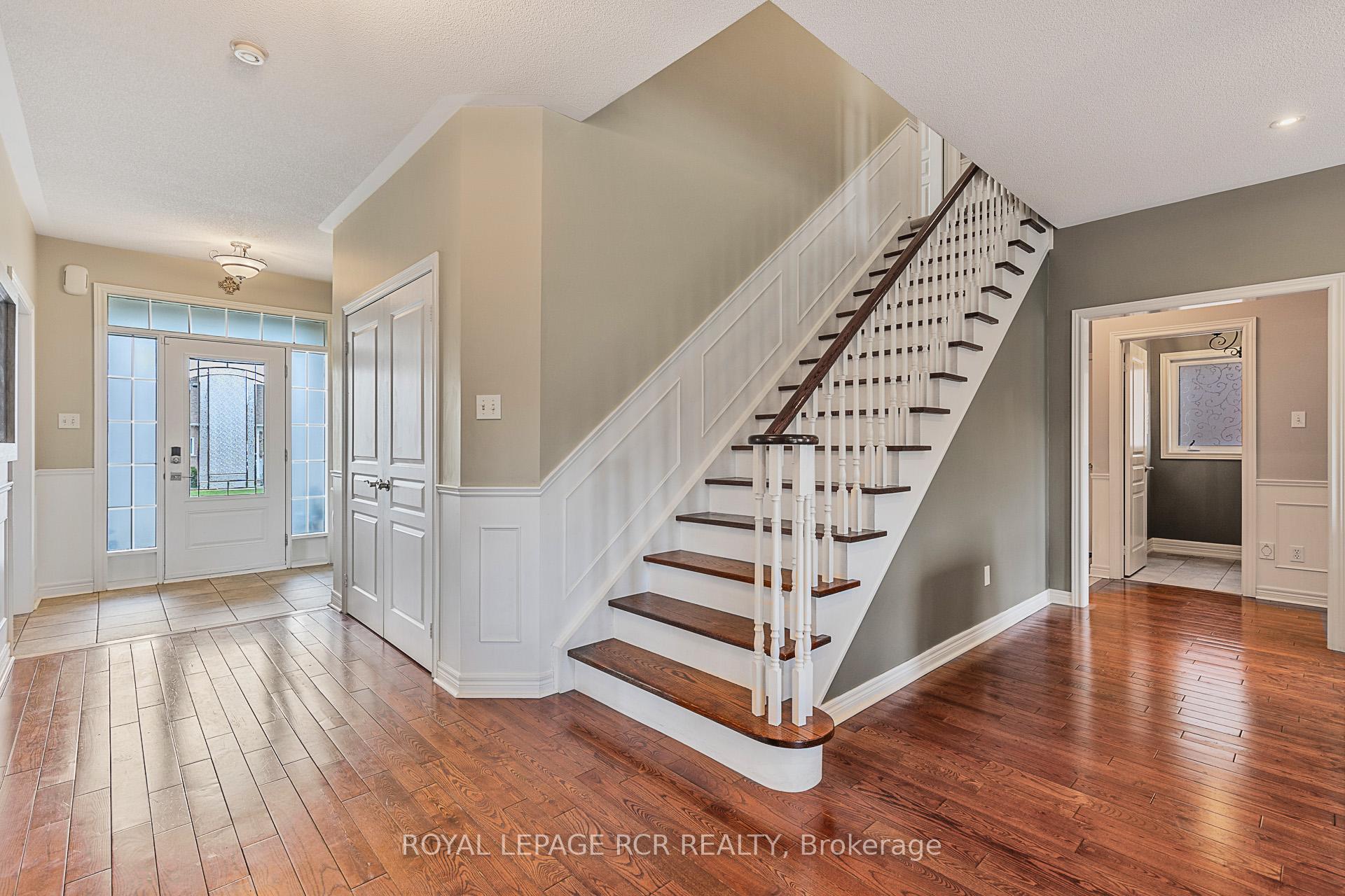 Photo 6 of 9 Coral Creek Crescent, Uxbridge — HOMEH