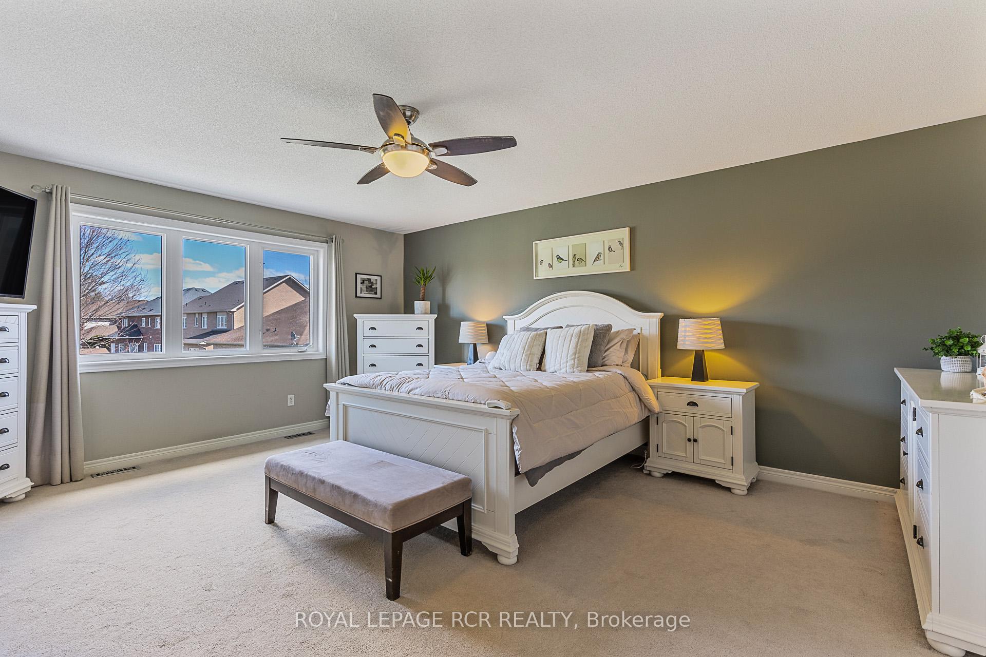 Photo 23 of 9 Coral Creek Crescent, Uxbridge — HOMEH