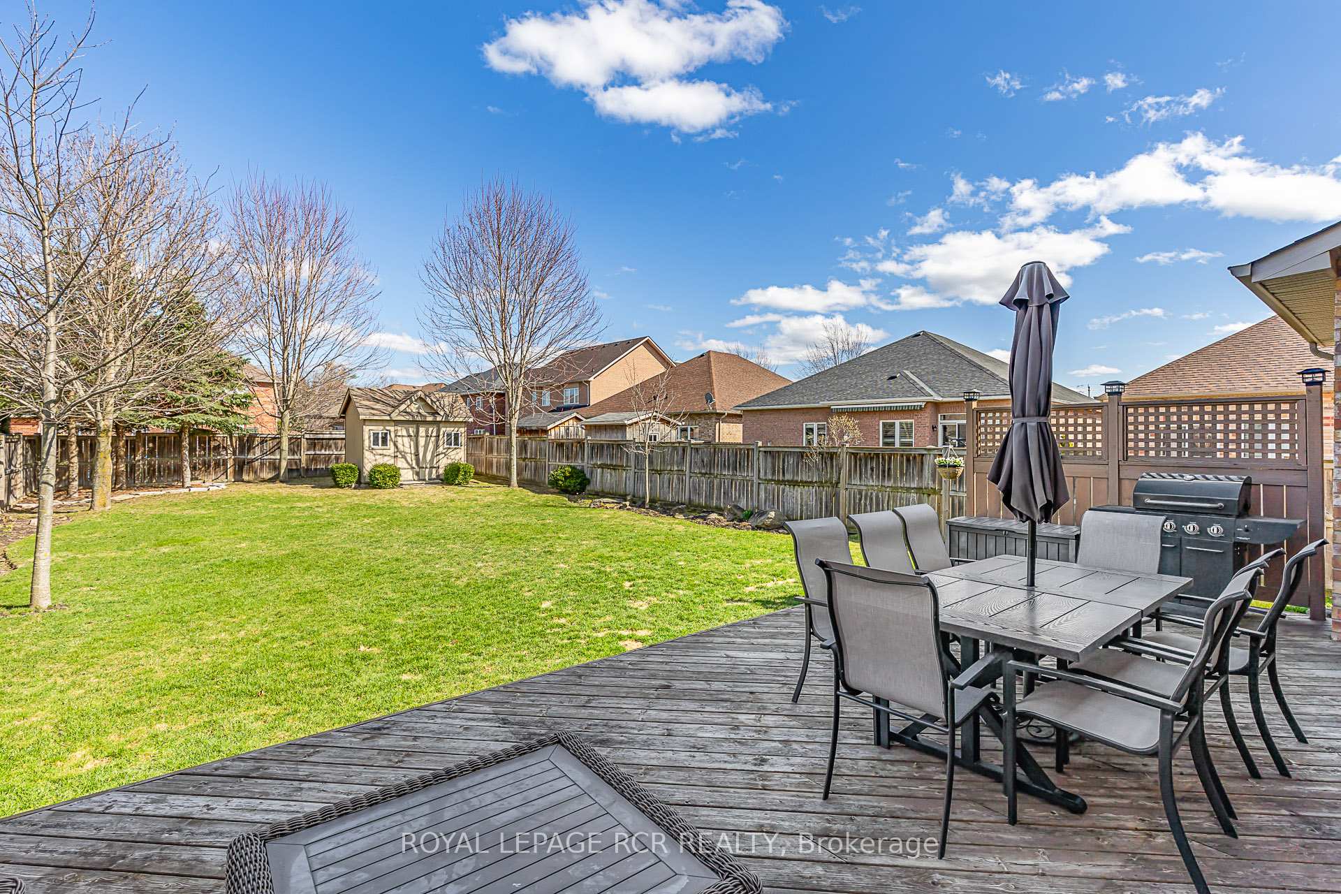 Photo 37 of 9 Coral Creek Crescent, Uxbridge — HOMEH