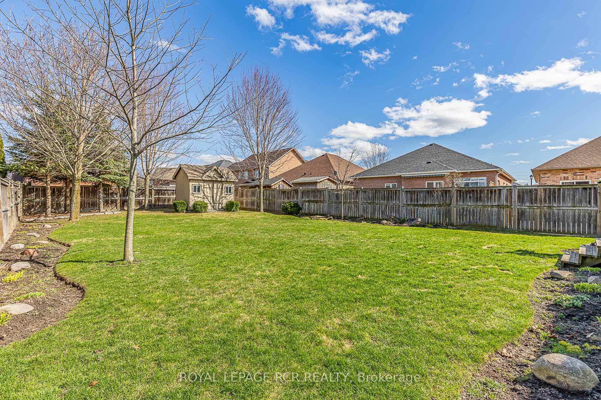 Photo 41 of 9 Coral Creek Crescent, Uxbridge — HOMEH