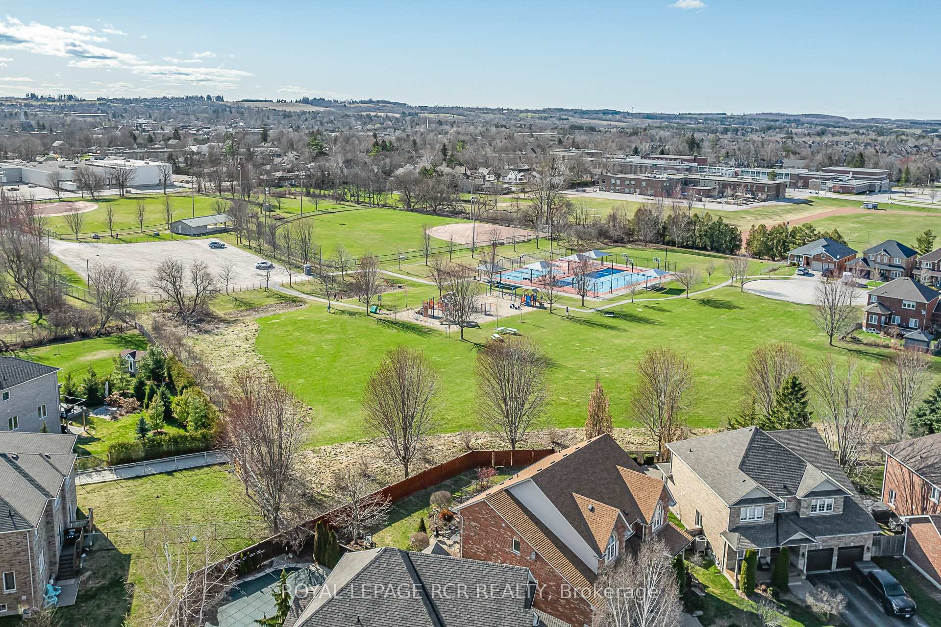 Photo 46 of 9 Coral Creek Crescent, Uxbridge — HOMEH