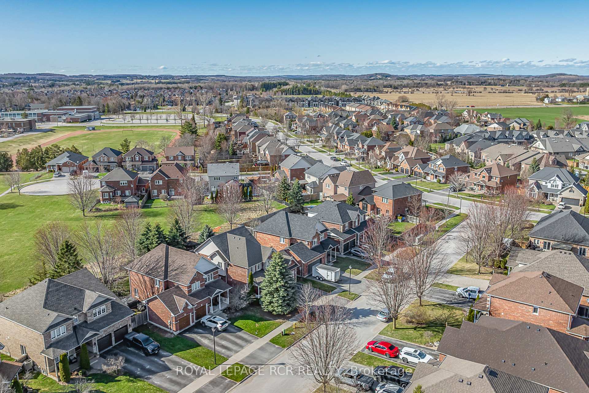 Photo 47 of 9 Coral Creek Crescent, Uxbridge — HOMEH