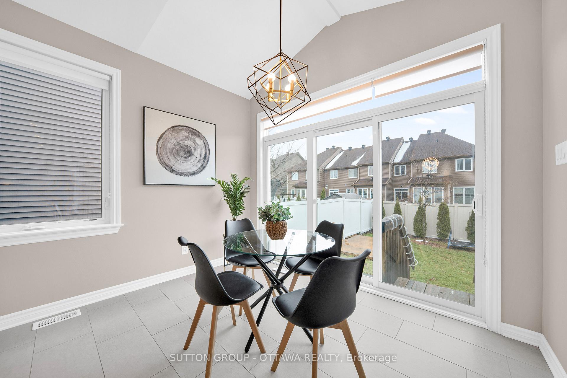 Photo 15 of 412 Odessa Way, Ottawa, Barrhaven - Cedargrove/Fraserdale — HOMEH