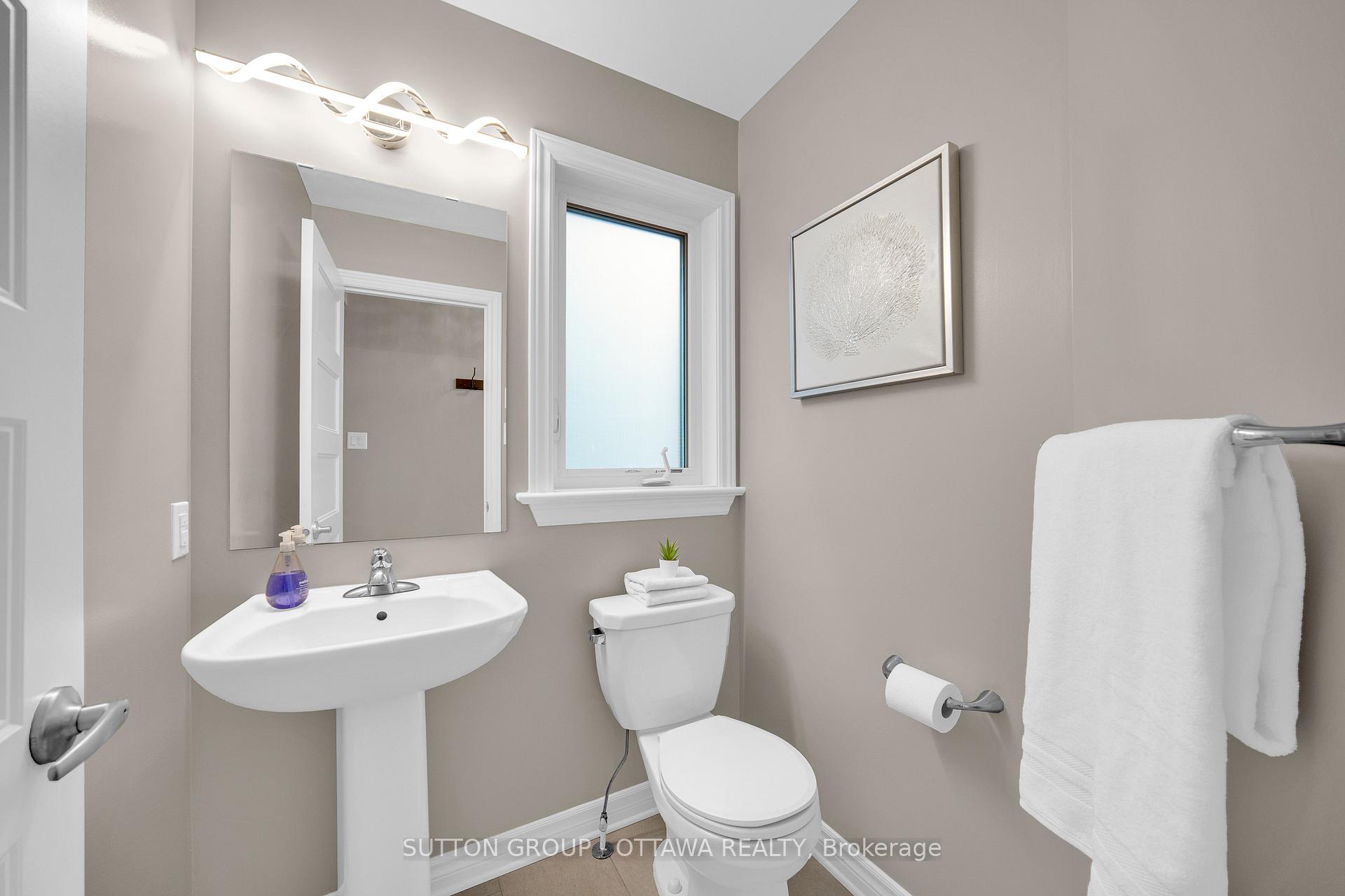 Photo 16 of 412 Odessa Way, Ottawa, Barrhaven - Cedargrove/Fraserdale — HOMEH