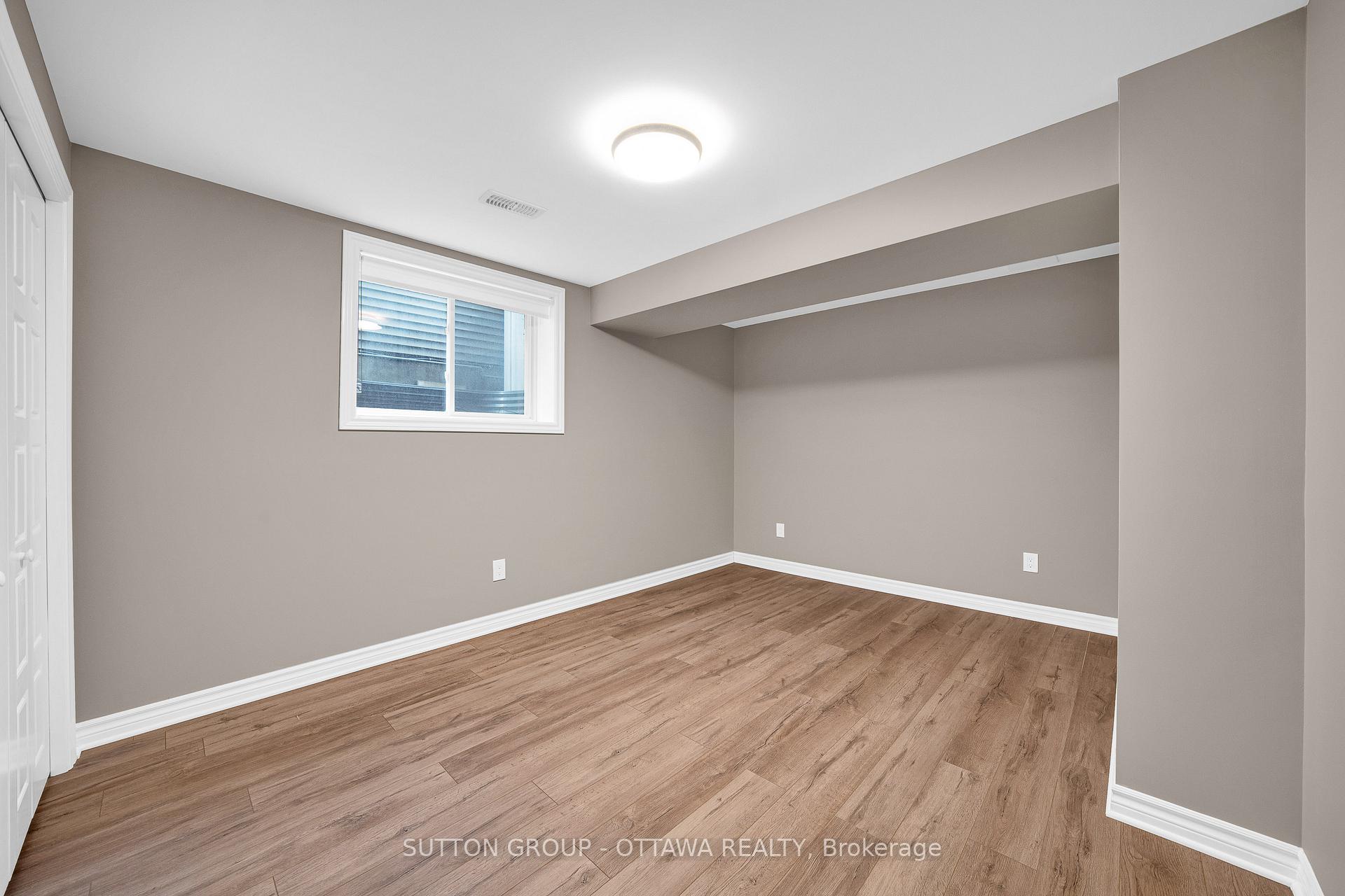 Photo 44 of 412 Odessa Way, Ottawa, Barrhaven - Cedargrove/Fraserdale — HOMEH