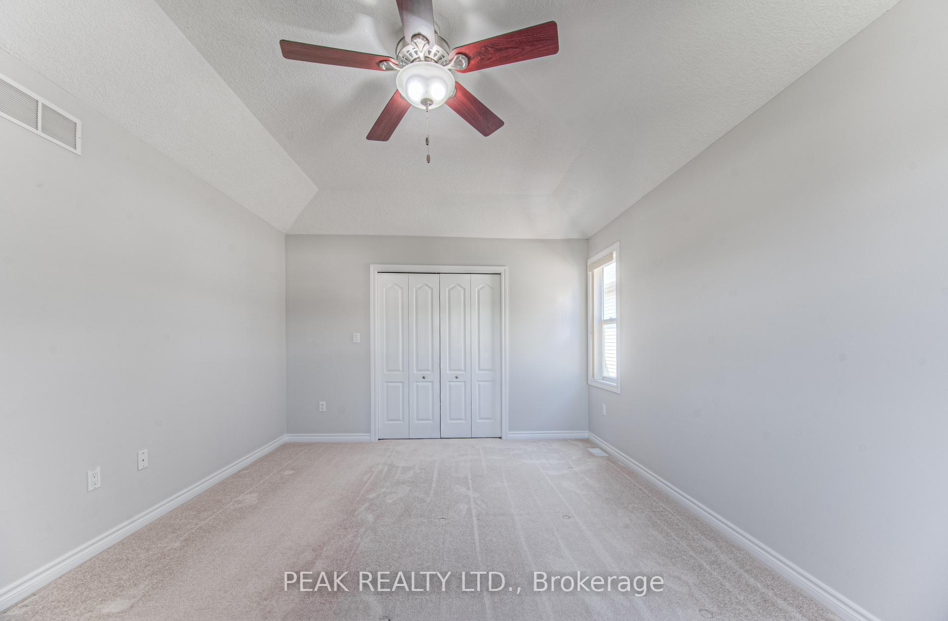 Photo 46 of 552 Altheim Crescent, Waterloo — HOMEH