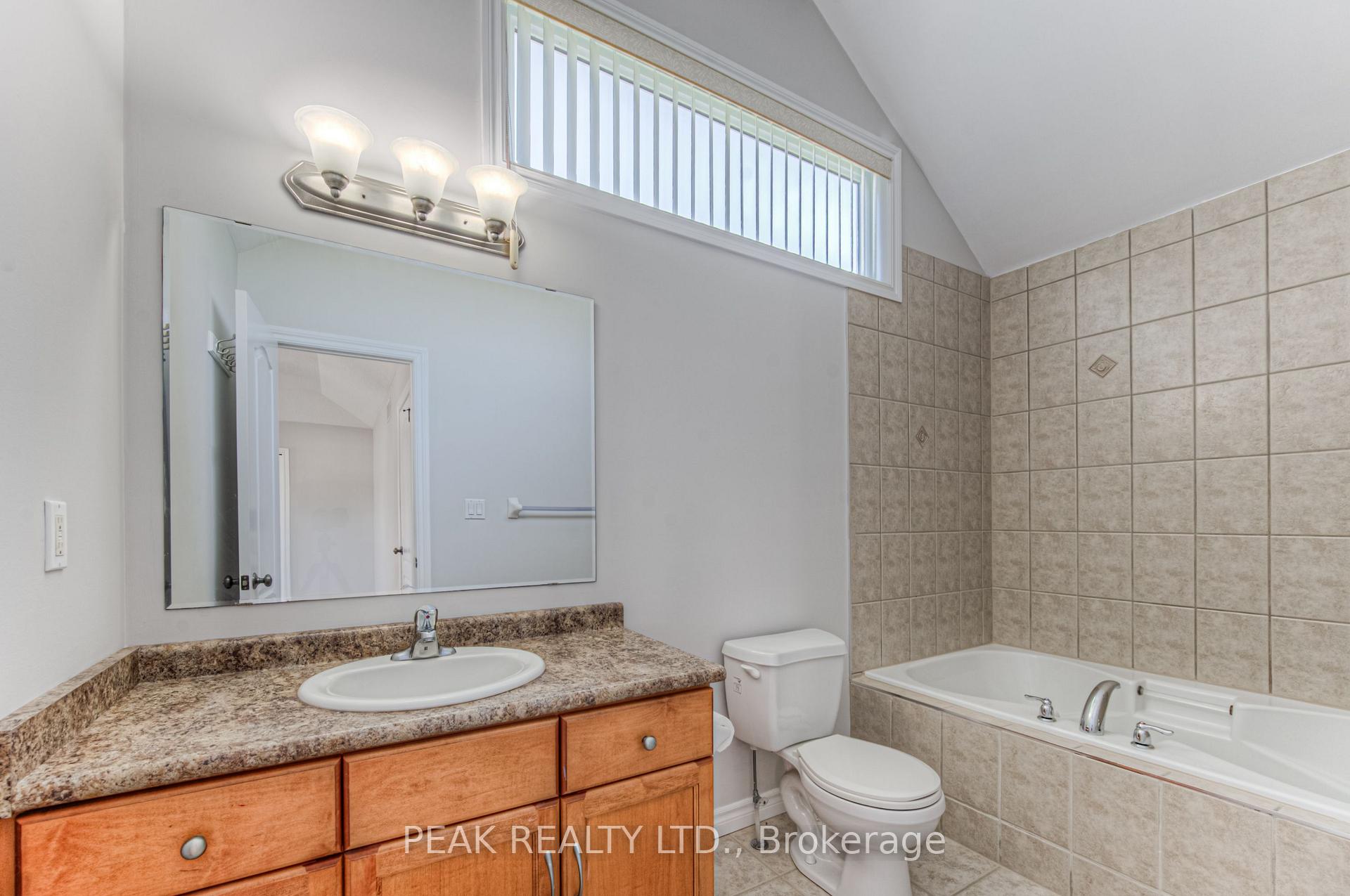Photo 48 of 552 Altheim Crescent, Waterloo — HOMEH