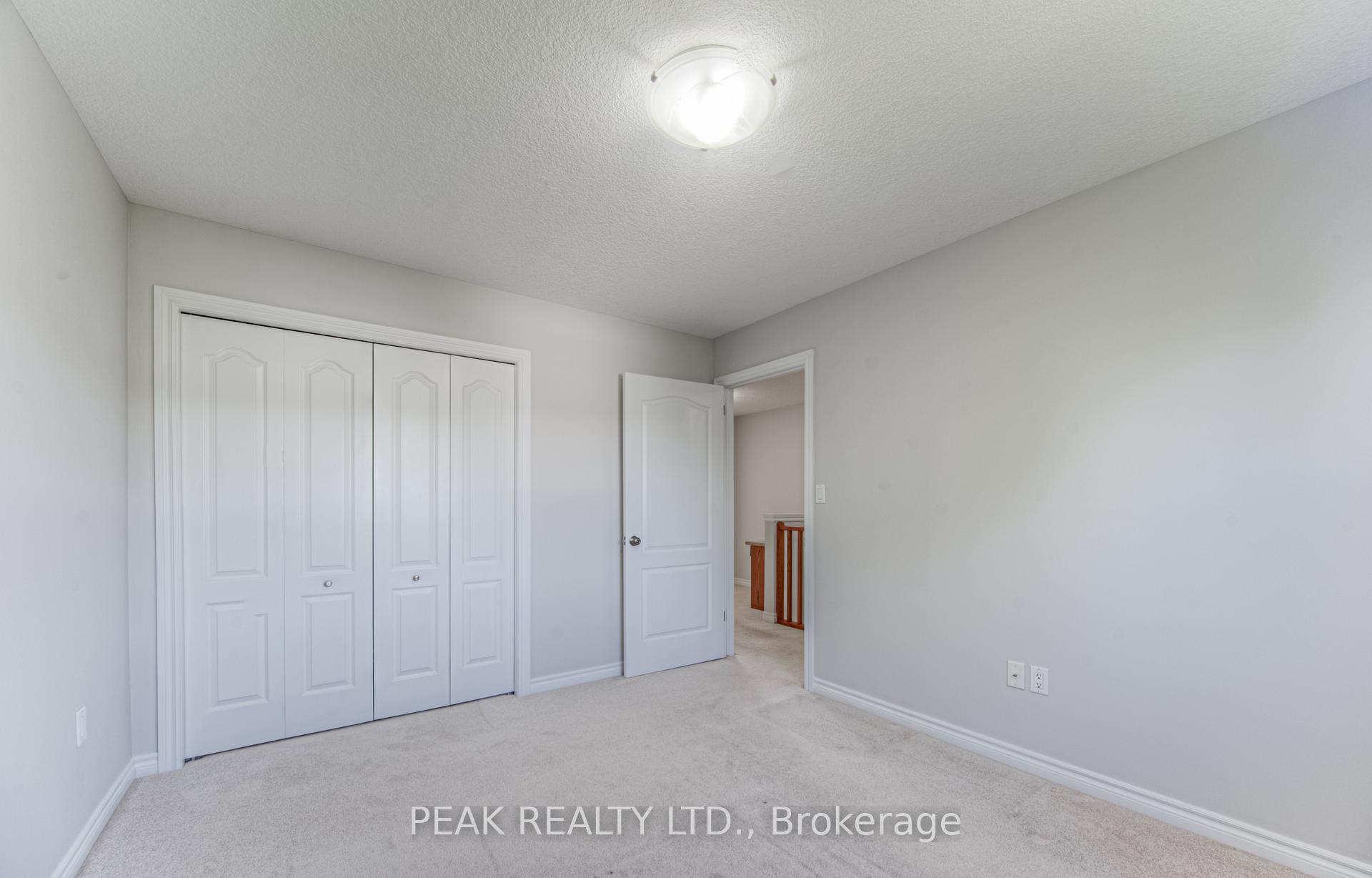 Photo 50 of 552 Altheim Crescent, Waterloo — HOMEH