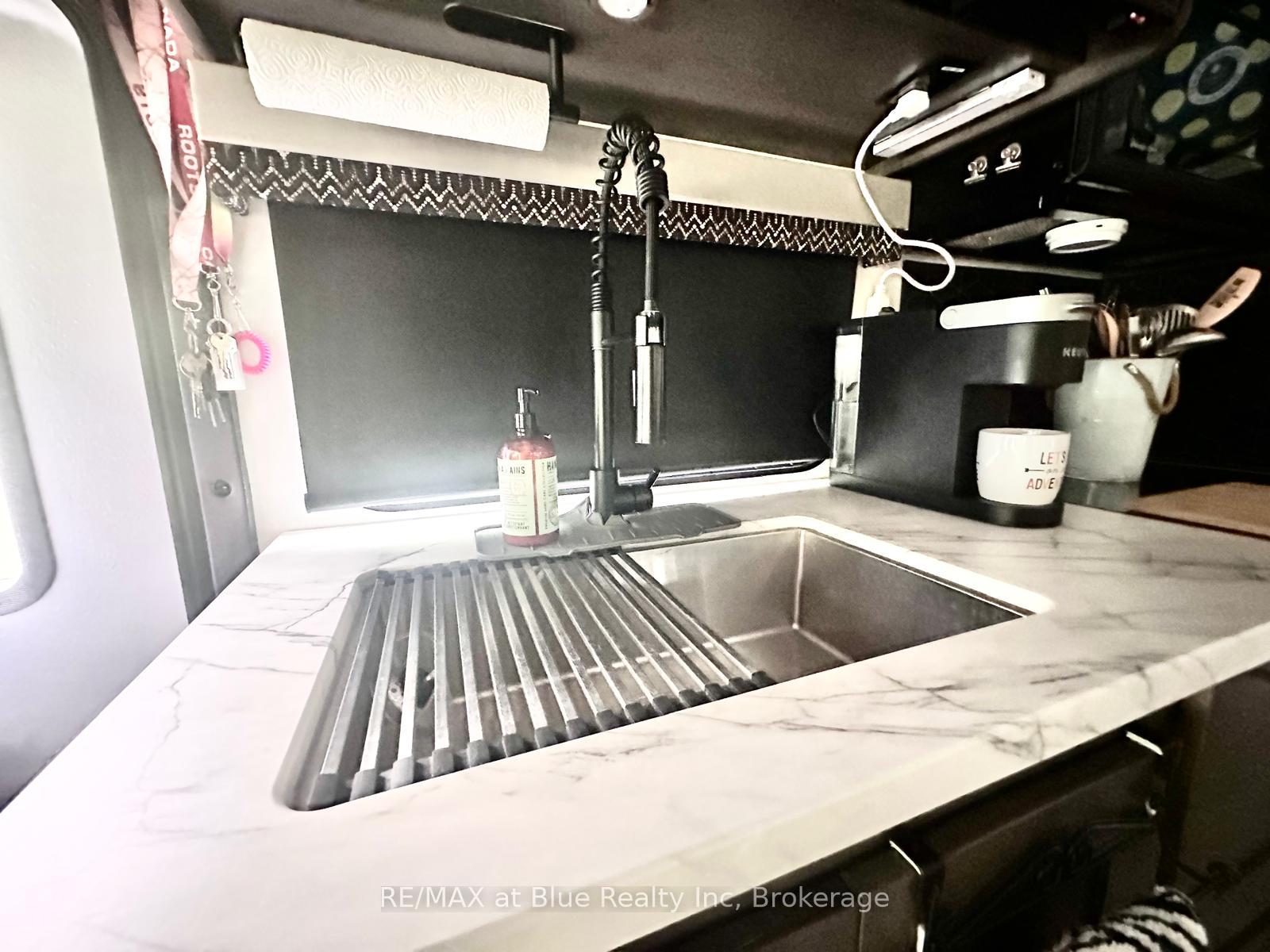 Photo 12 of Unit Tamarak 92, 7489 Sideroad 5, Wellington North, Rural Wellington North — HOMEH