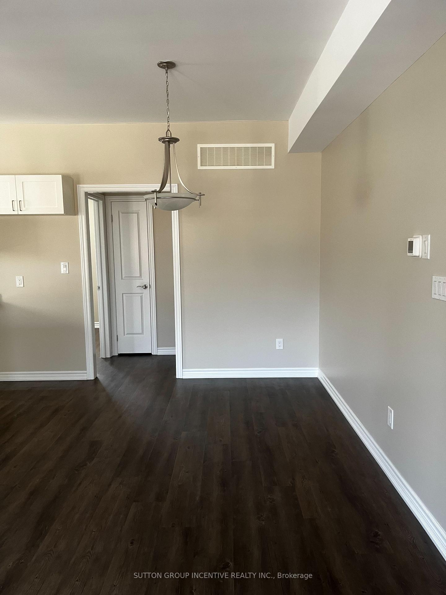 Photo 6 of Unit A, 120 40th Street, Wasaga Beach — HOMEH