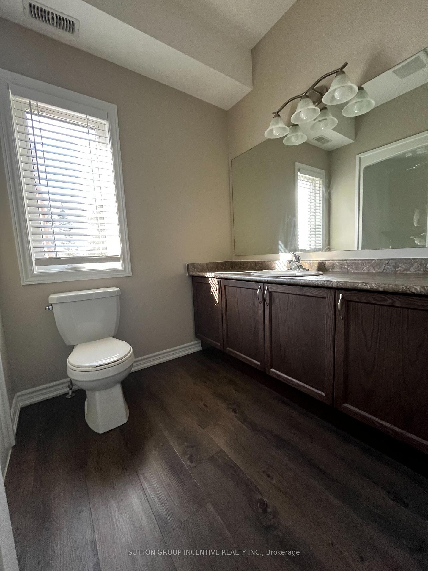 Photo 13 of Unit A, 120 40th Street, Wasaga Beach — HOMEH