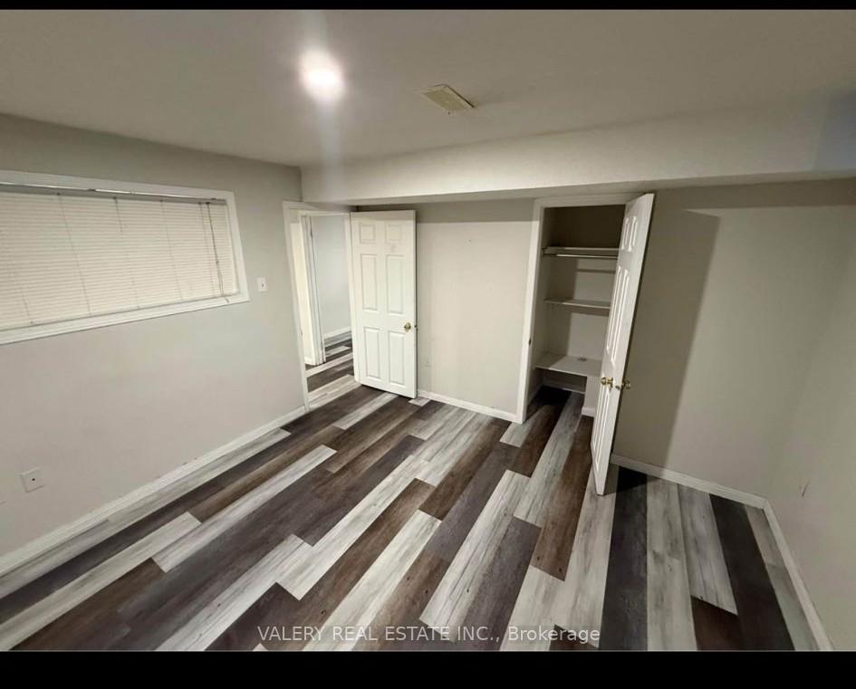 Photo 8 of 25 Cormel Street, Vaughan, Maple — HOMEH