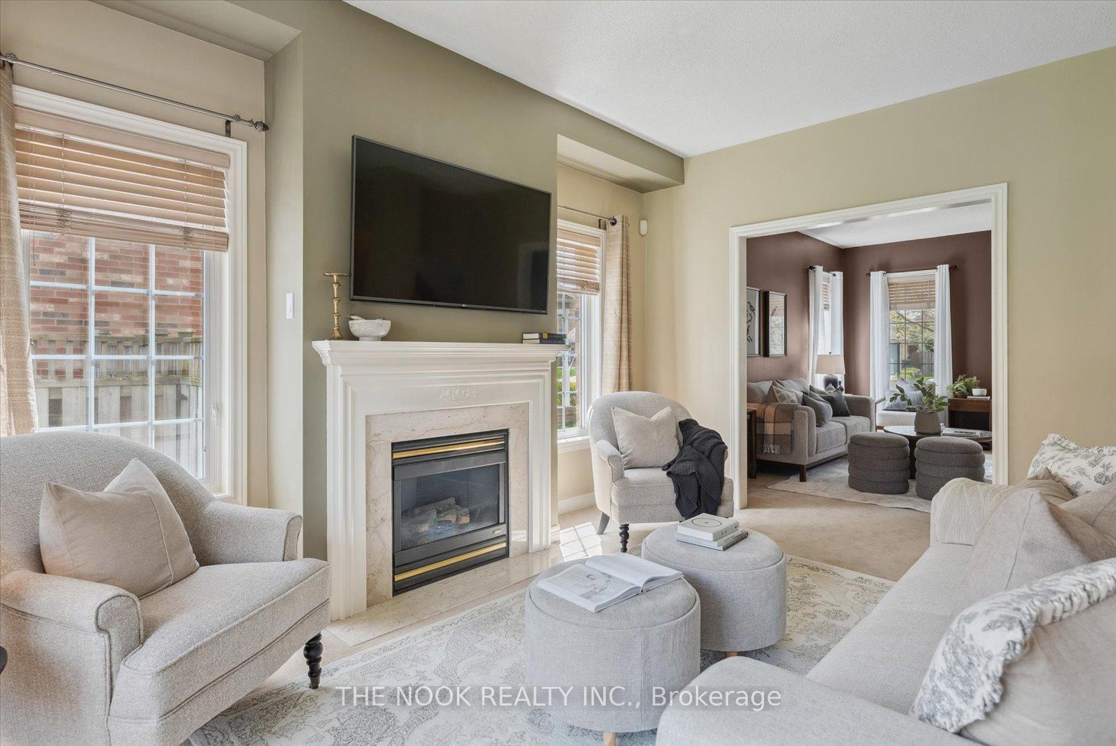 Photo 5 of 5 Isaac Court, Uxbridge — HOMEH