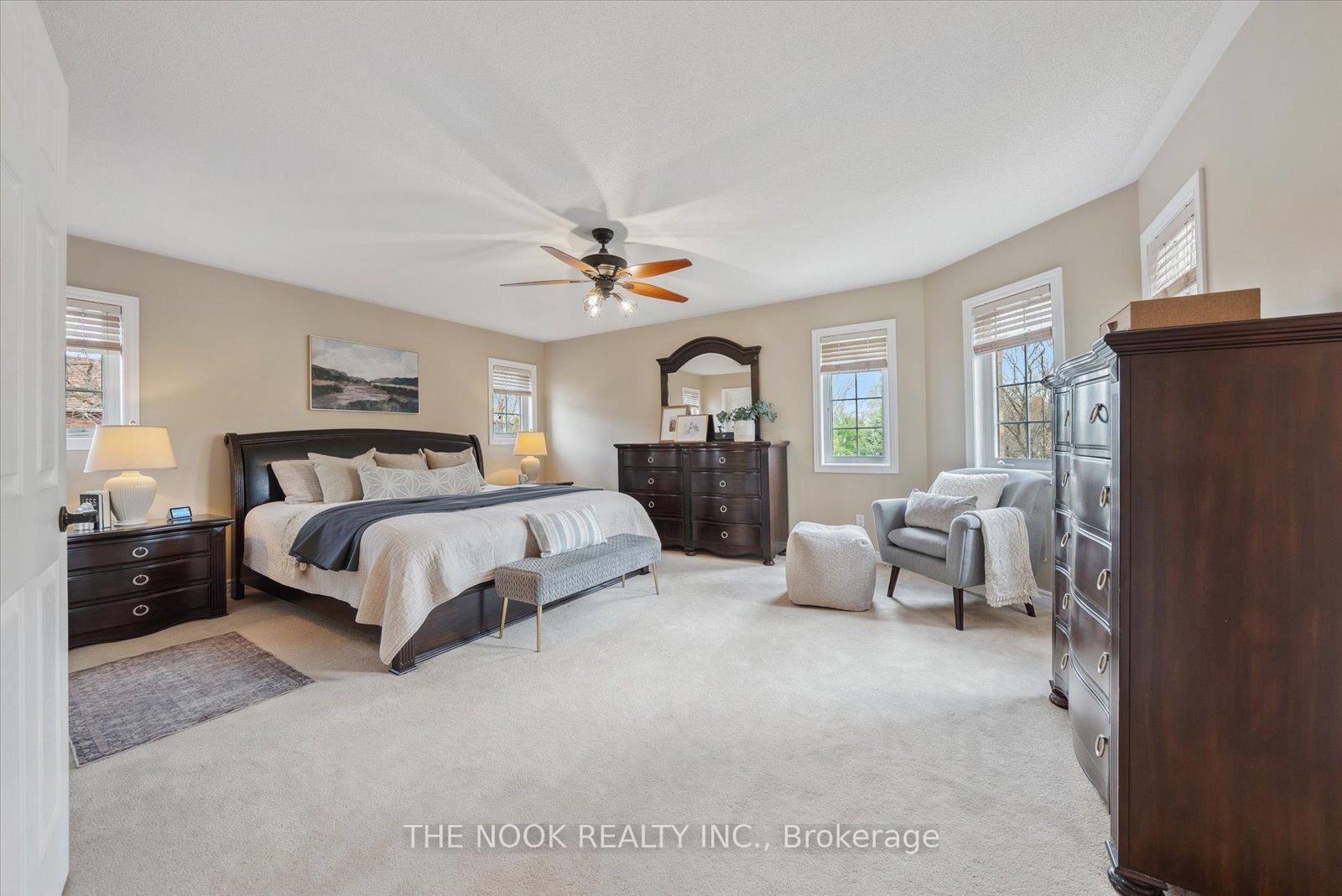 Photo 13 of 5 Isaac Court, Uxbridge — HOMEH