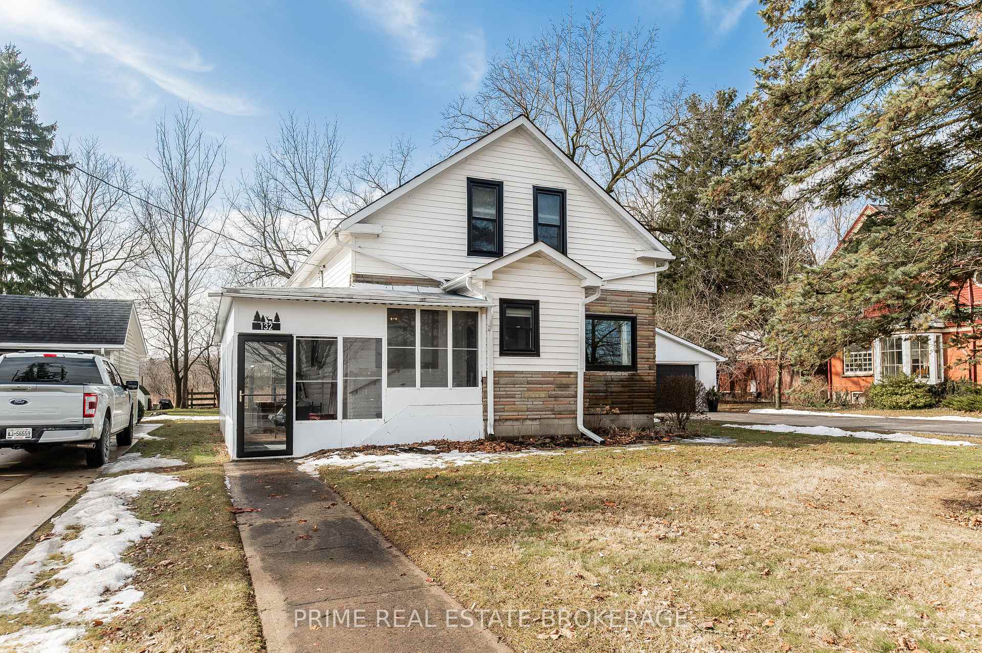 Photo 2 of 132 Graham Road, West Elgin, West Lorne — HOMEH