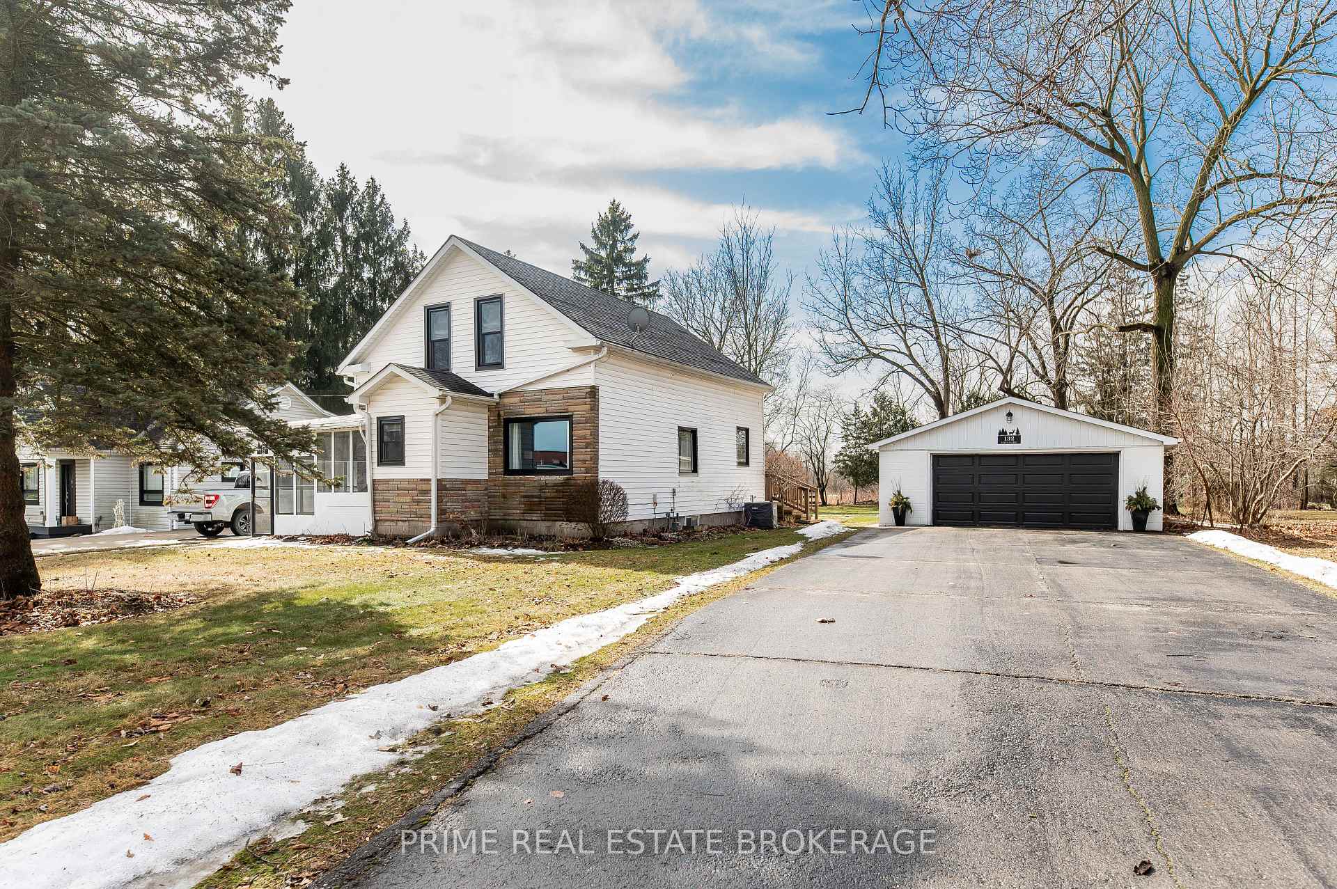 Photo 3 of 132 Graham Road, West Elgin, West Lorne — HOMEH