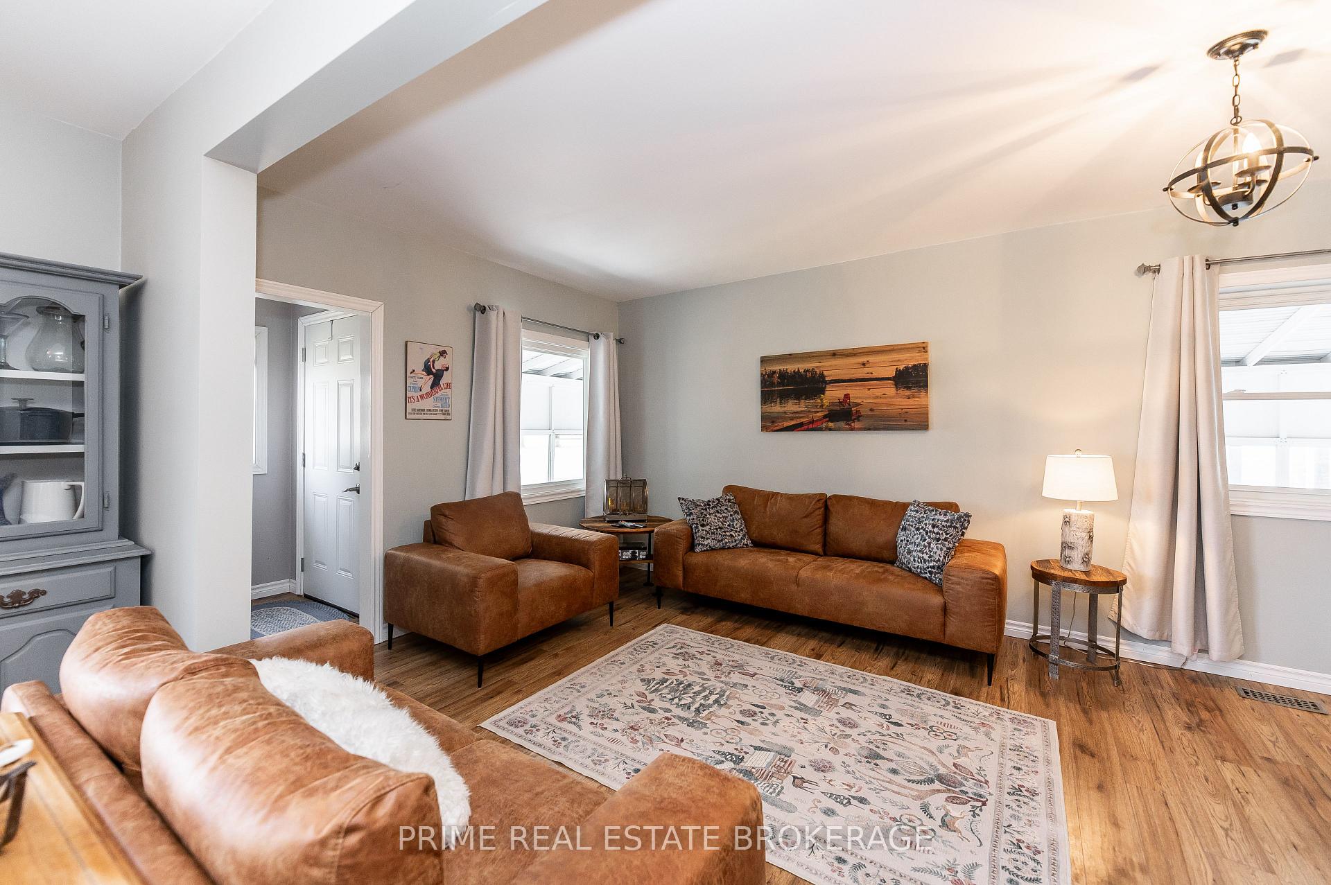 Photo 7 of 132 Graham Road, West Elgin, West Lorne — HOMEH