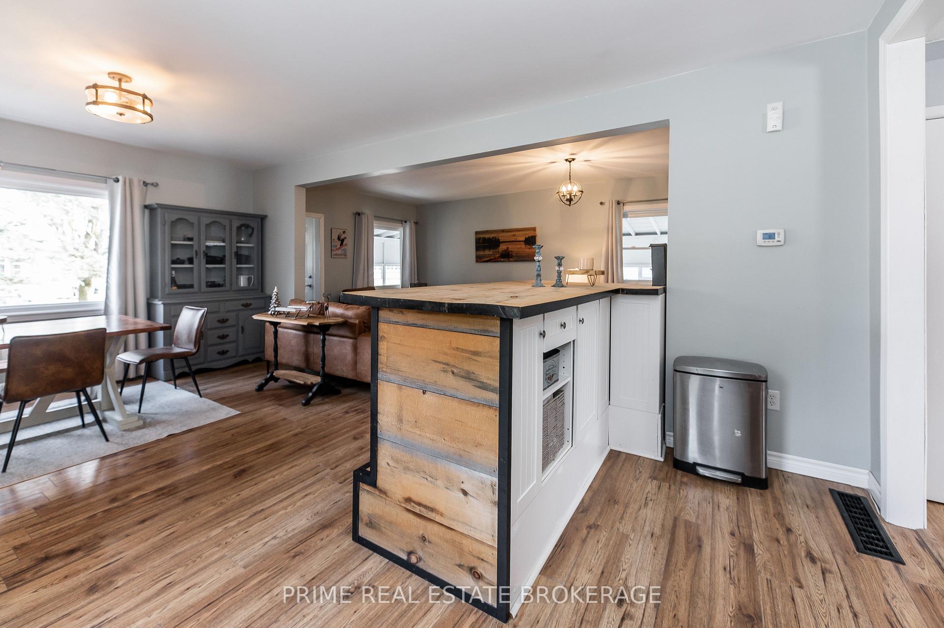 Photo 13 of 132 Graham Road, West Elgin, West Lorne — HOMEH