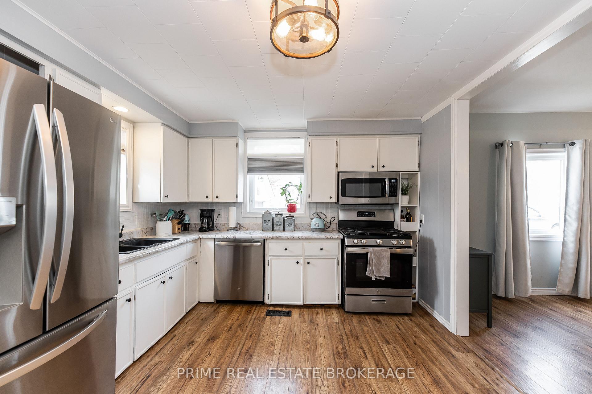 Photo 16 of 132 Graham Road, West Elgin, West Lorne — HOMEH