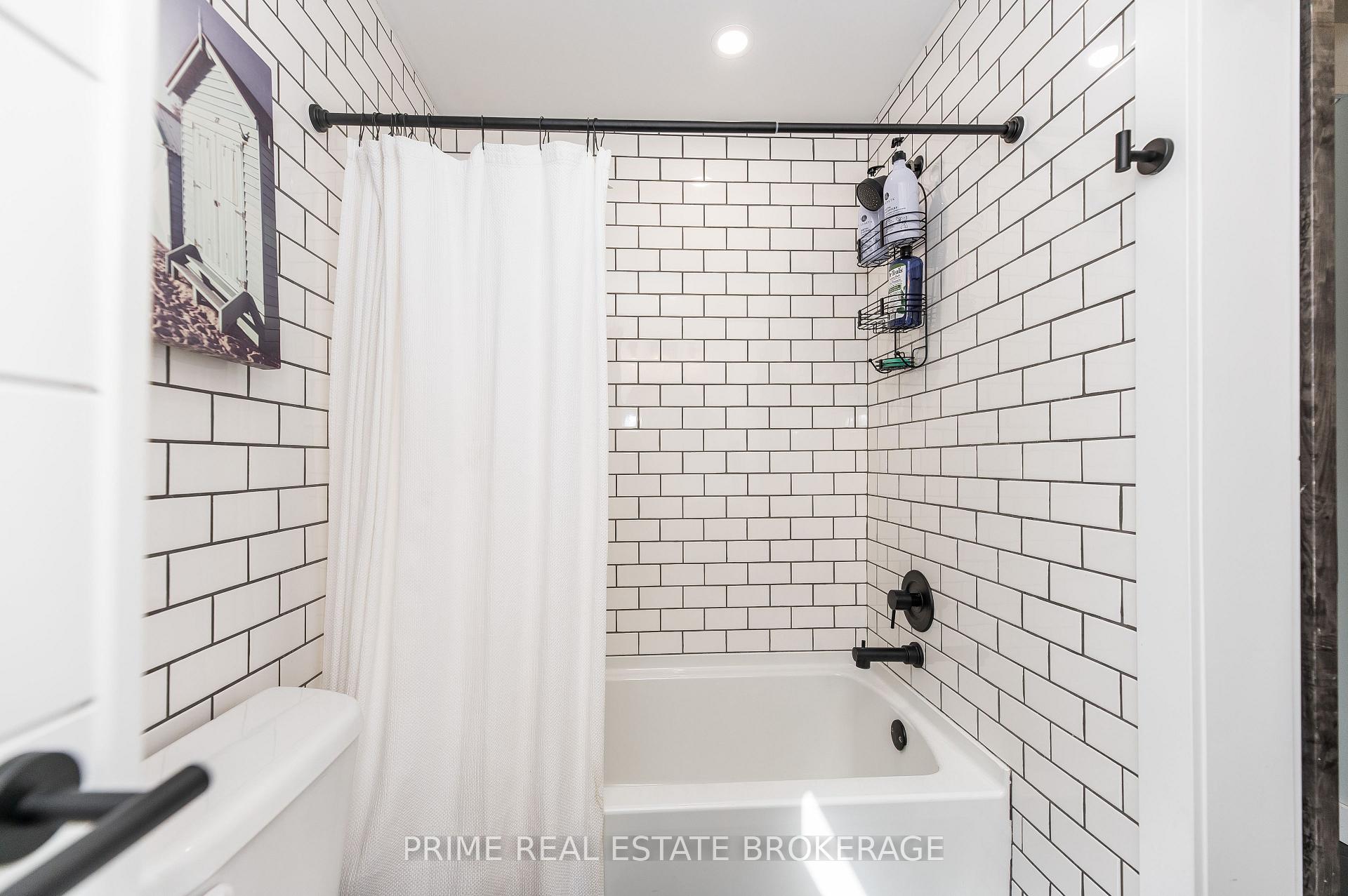 Photo 21 of 132 Graham Road, West Elgin, West Lorne — HOMEH