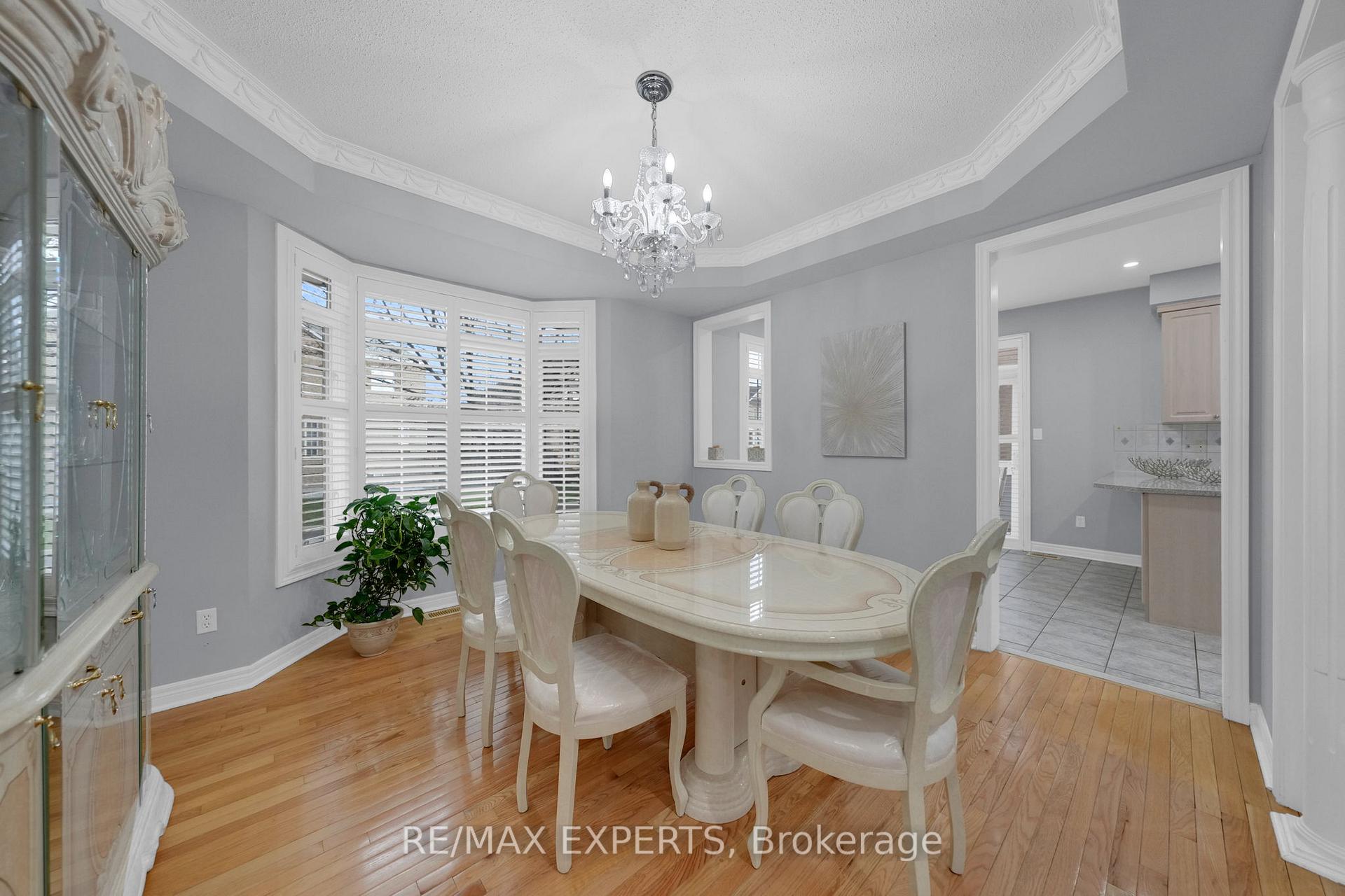 Photo 12 of 211 Davos Road, Vaughan, Vellore Village — HOMEH