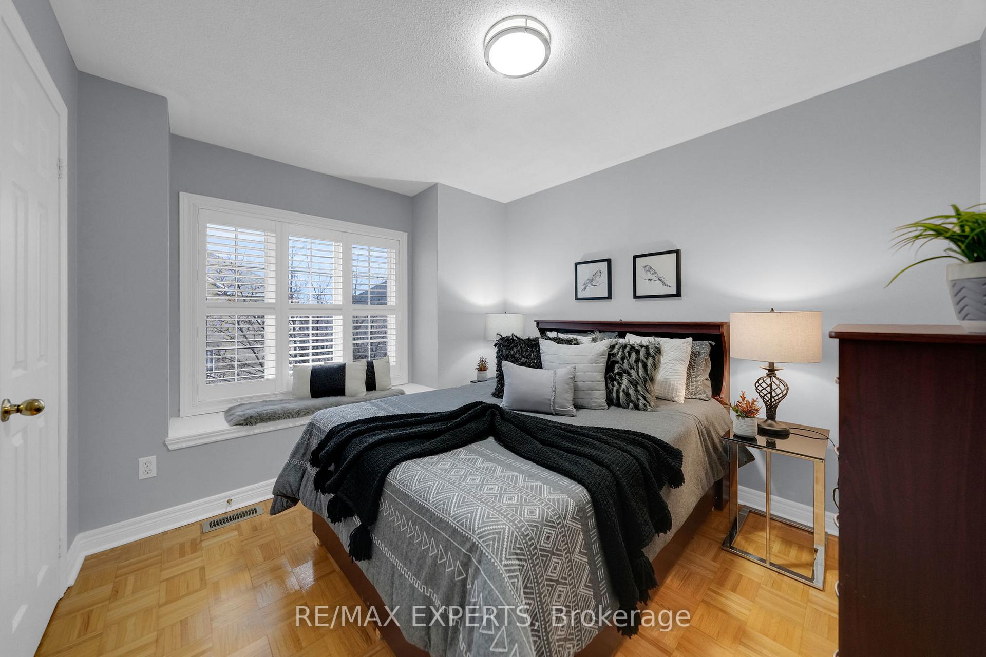Photo 34 of 211 Davos Road, Vaughan, Vellore Village — HOMEH