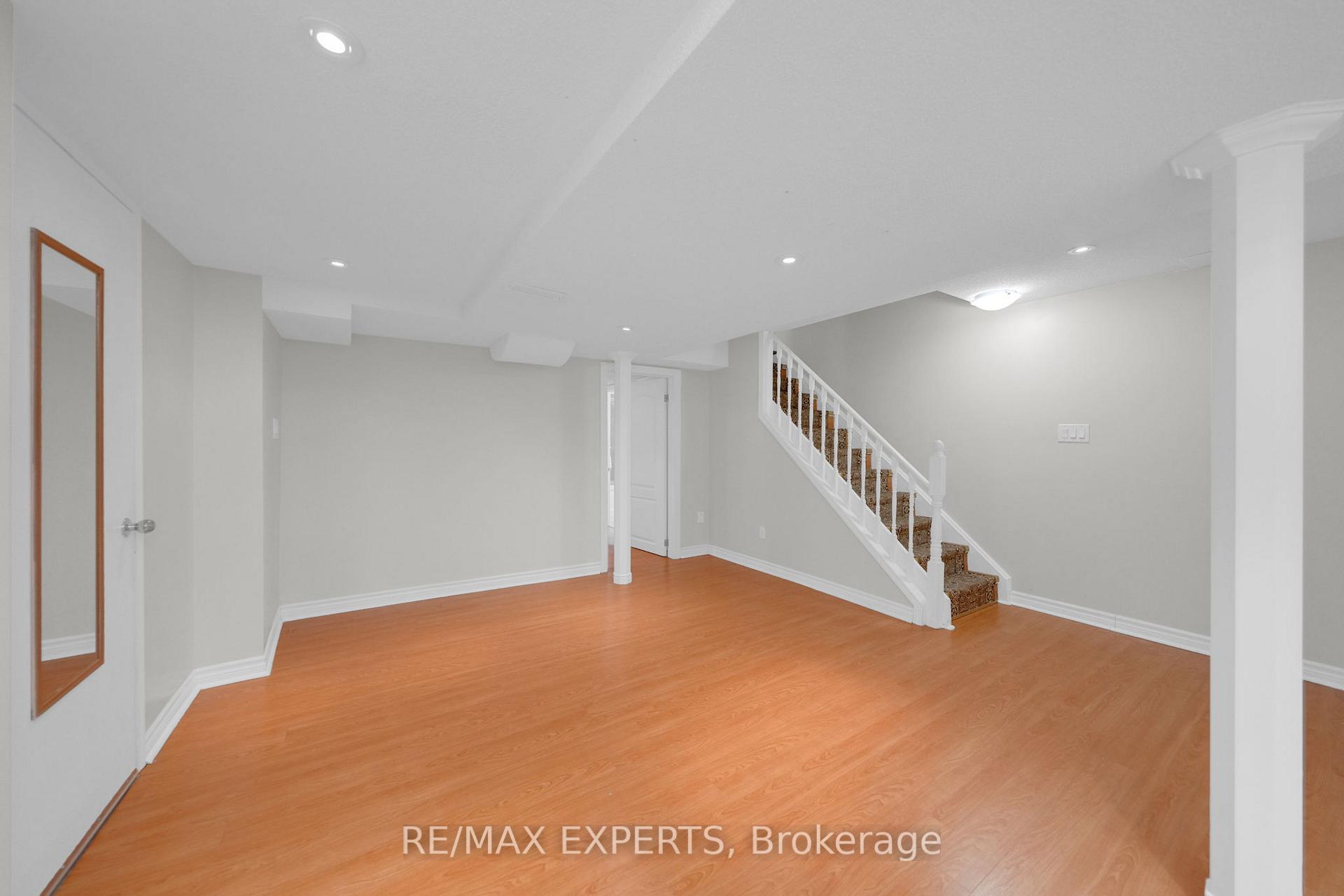 Photo 37 of 211 Davos Road, Vaughan, Vellore Village — HOMEH