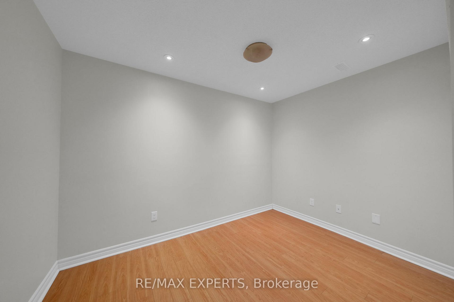 Photo 44 of 211 Davos Road, Vaughan, Vellore Village — HOMEH