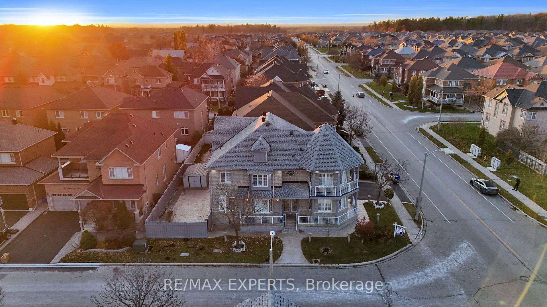 Photo 50 of 211 Davos Road, Vaughan, Vellore Village — HOMEH