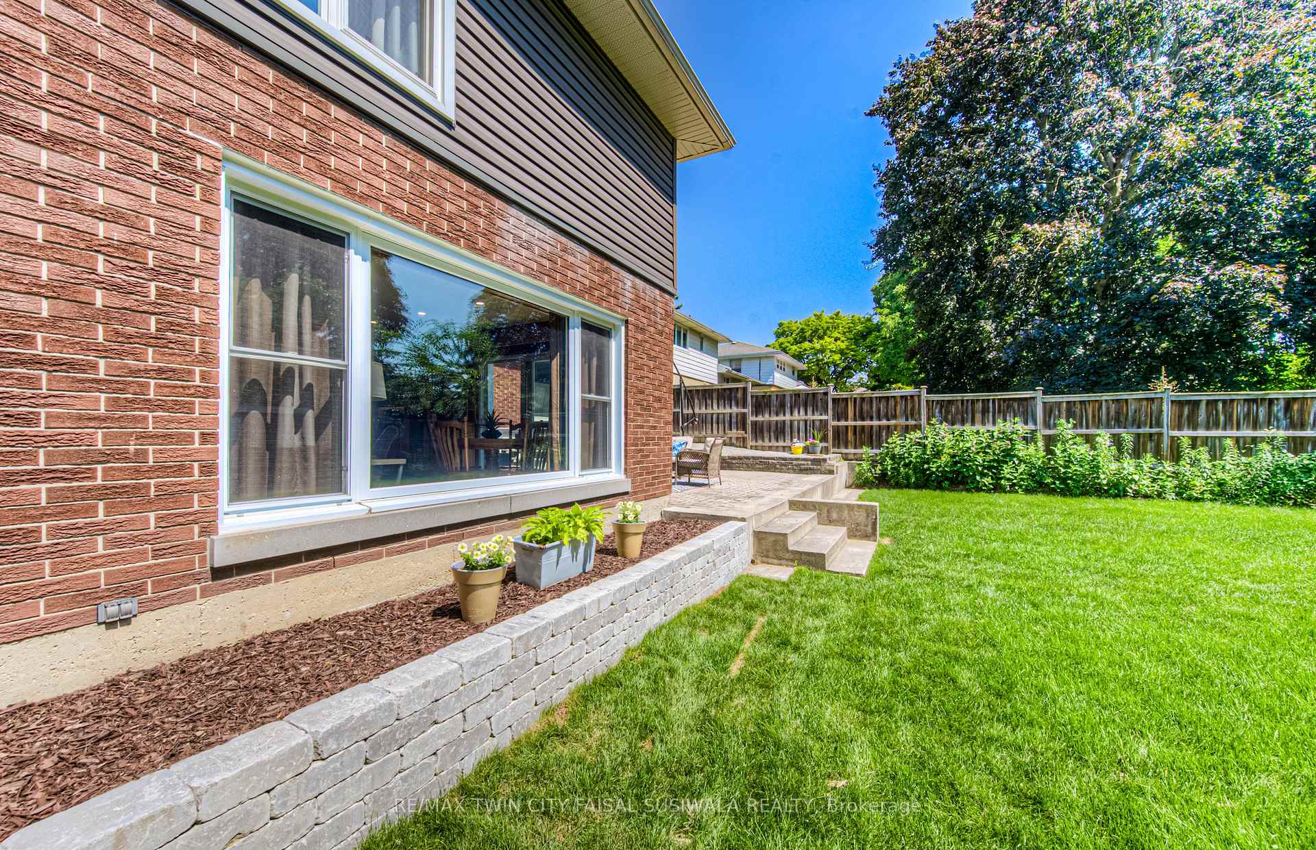 Photo 5 of 85 Braeside Avenue, Waterloo — HOMEH