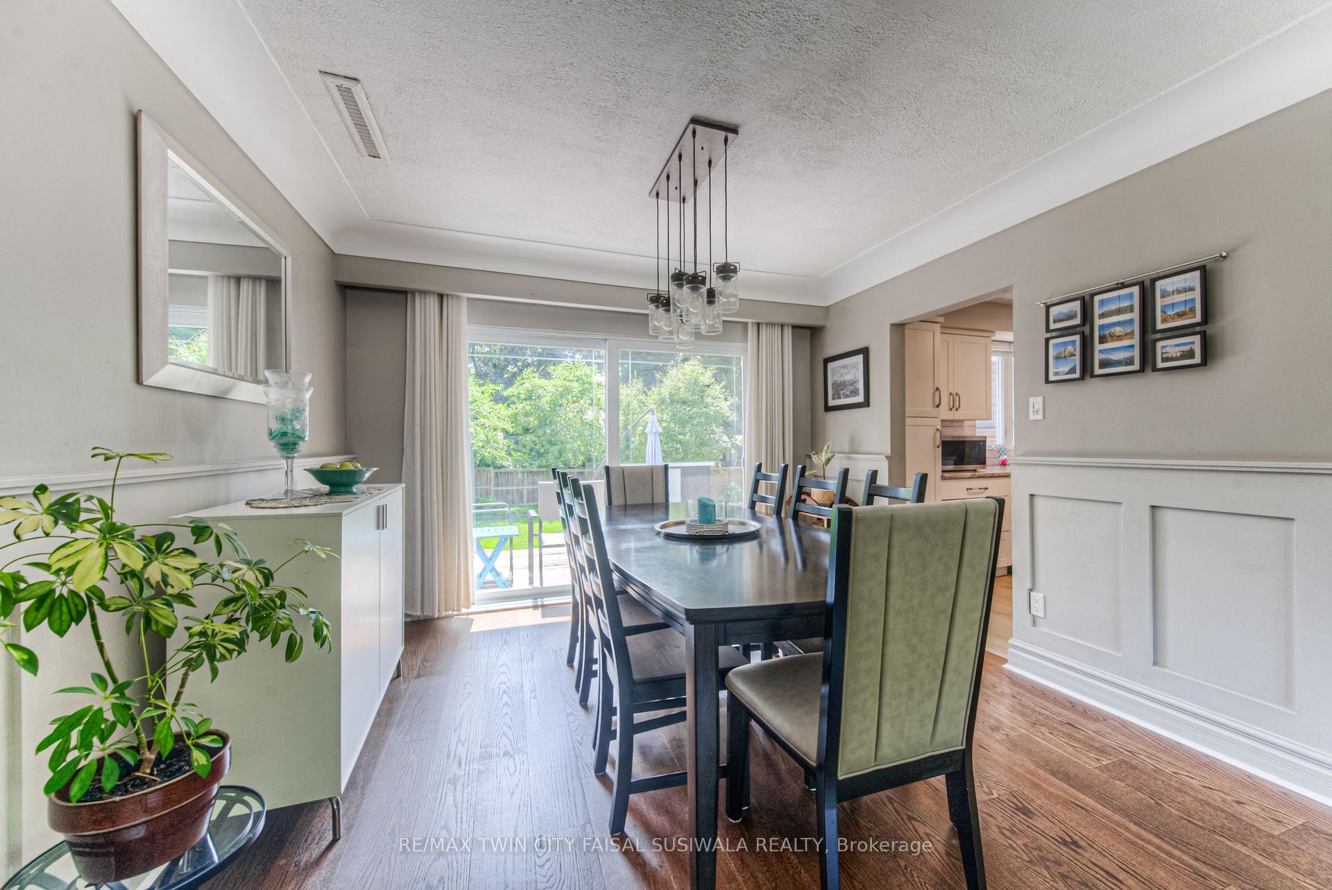 Photo 14 of 85 Braeside Avenue, Waterloo — HOMEH