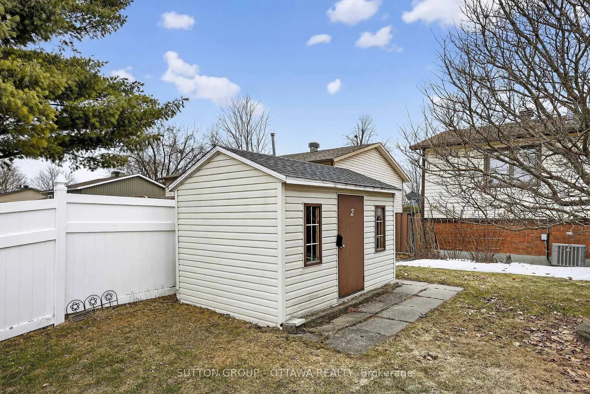 Photo 47 of 1595 Schouten Drive, Ottawa, Bilberry Creek/Queenswood Heights — HOMEH