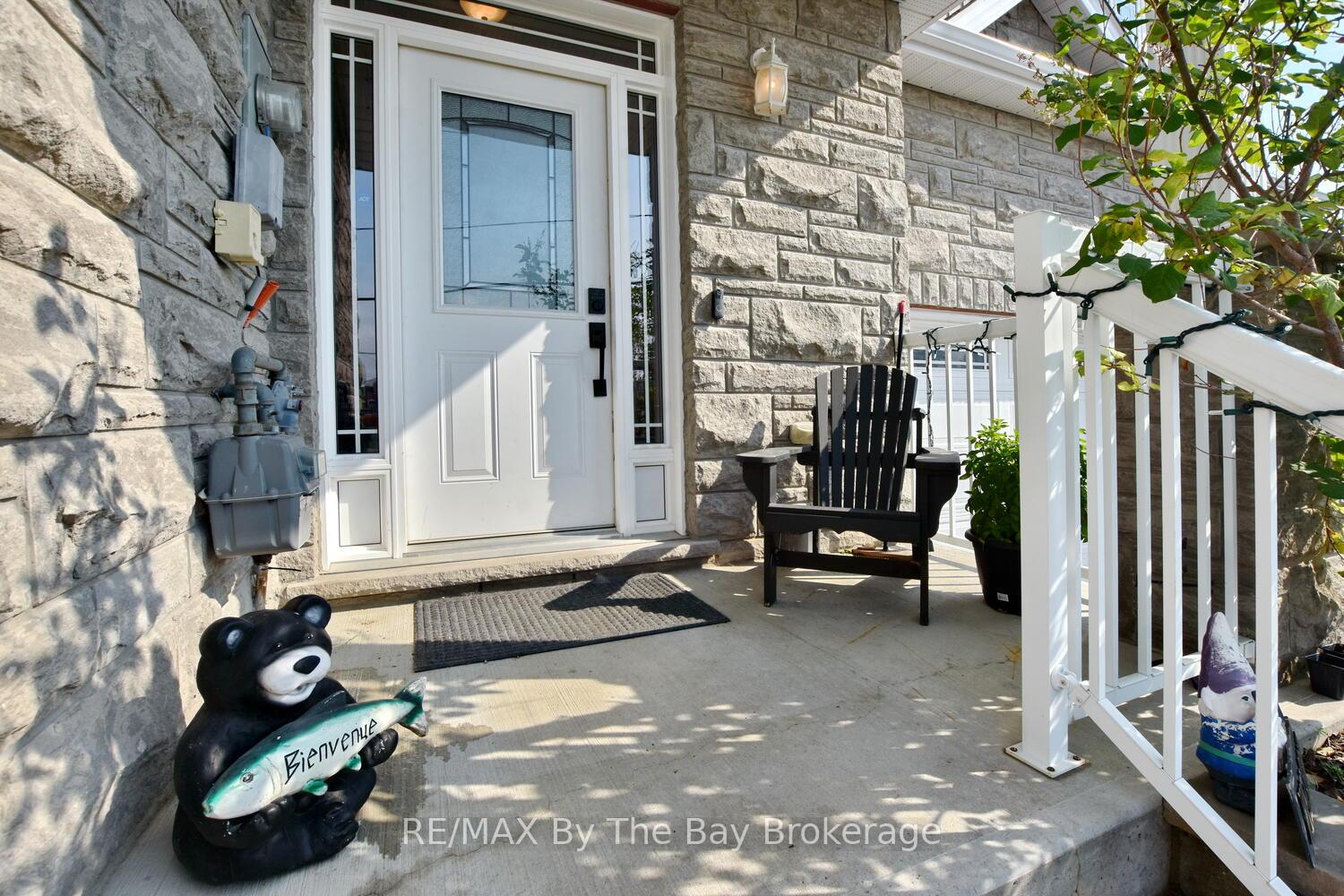Photo 3 of 62 Puccini Drive, Wasaga Beach — HOMEH