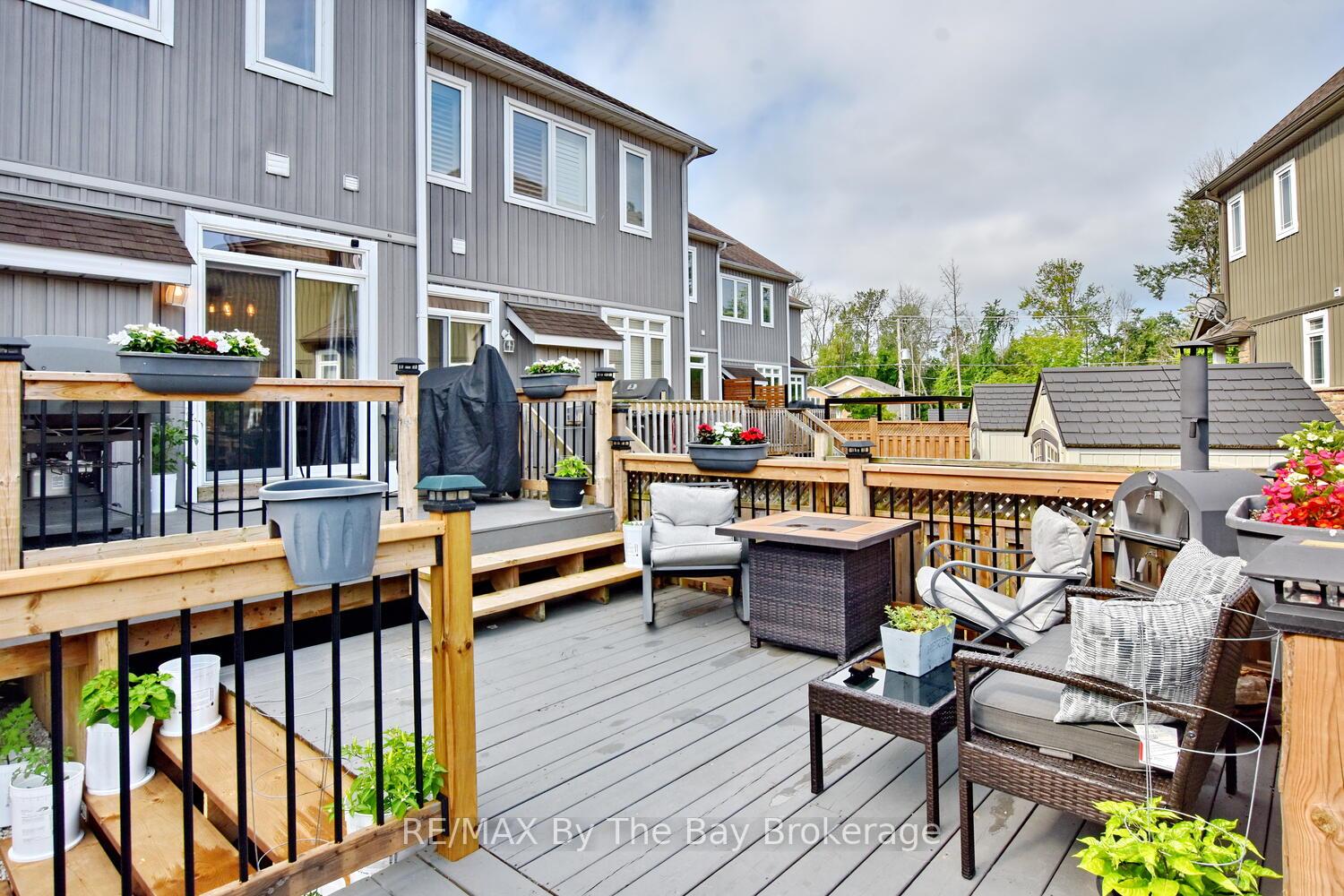 Photo 10 of 62 Puccini Drive, Wasaga Beach — HOMEH