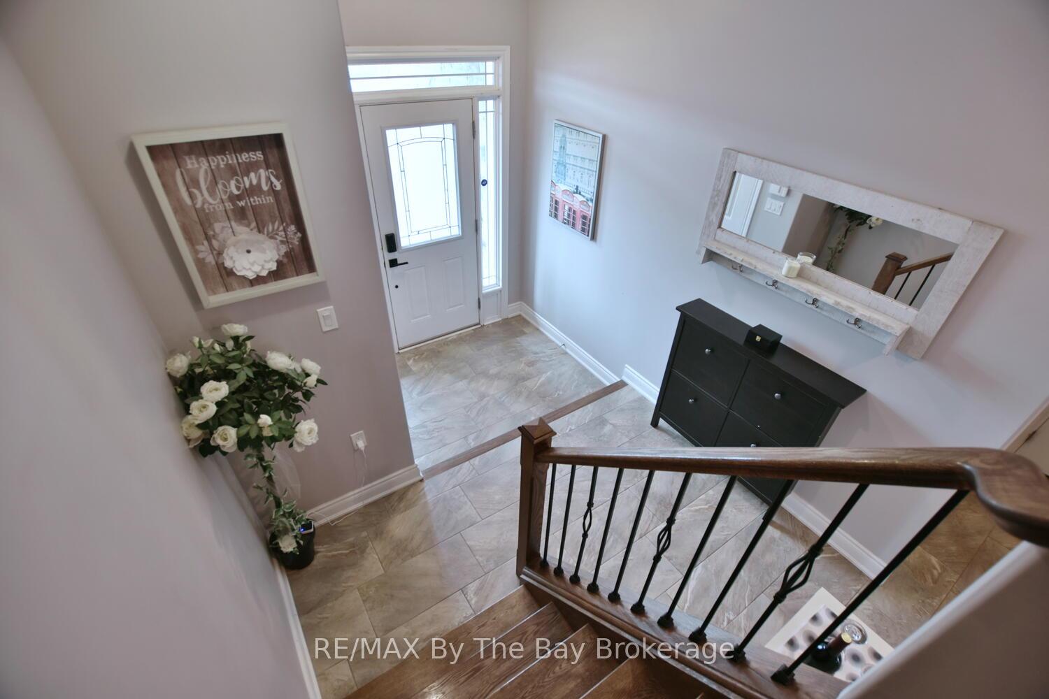 Photo 16 of 62 Puccini Drive, Wasaga Beach — HOMEH