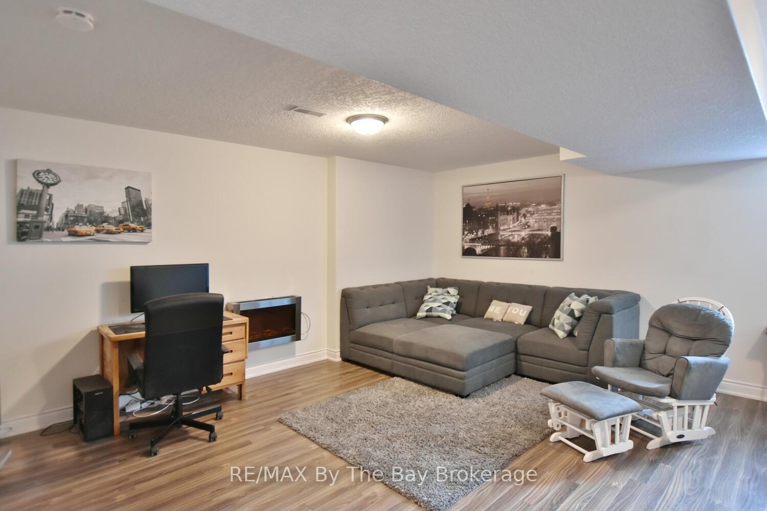 Photo 28 of 62 Puccini Drive, Wasaga Beach — HOMEH