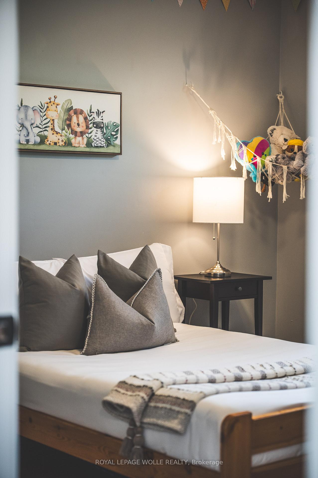 Photo 18 of 409 Kane Drive, Waterloo — HOMEH