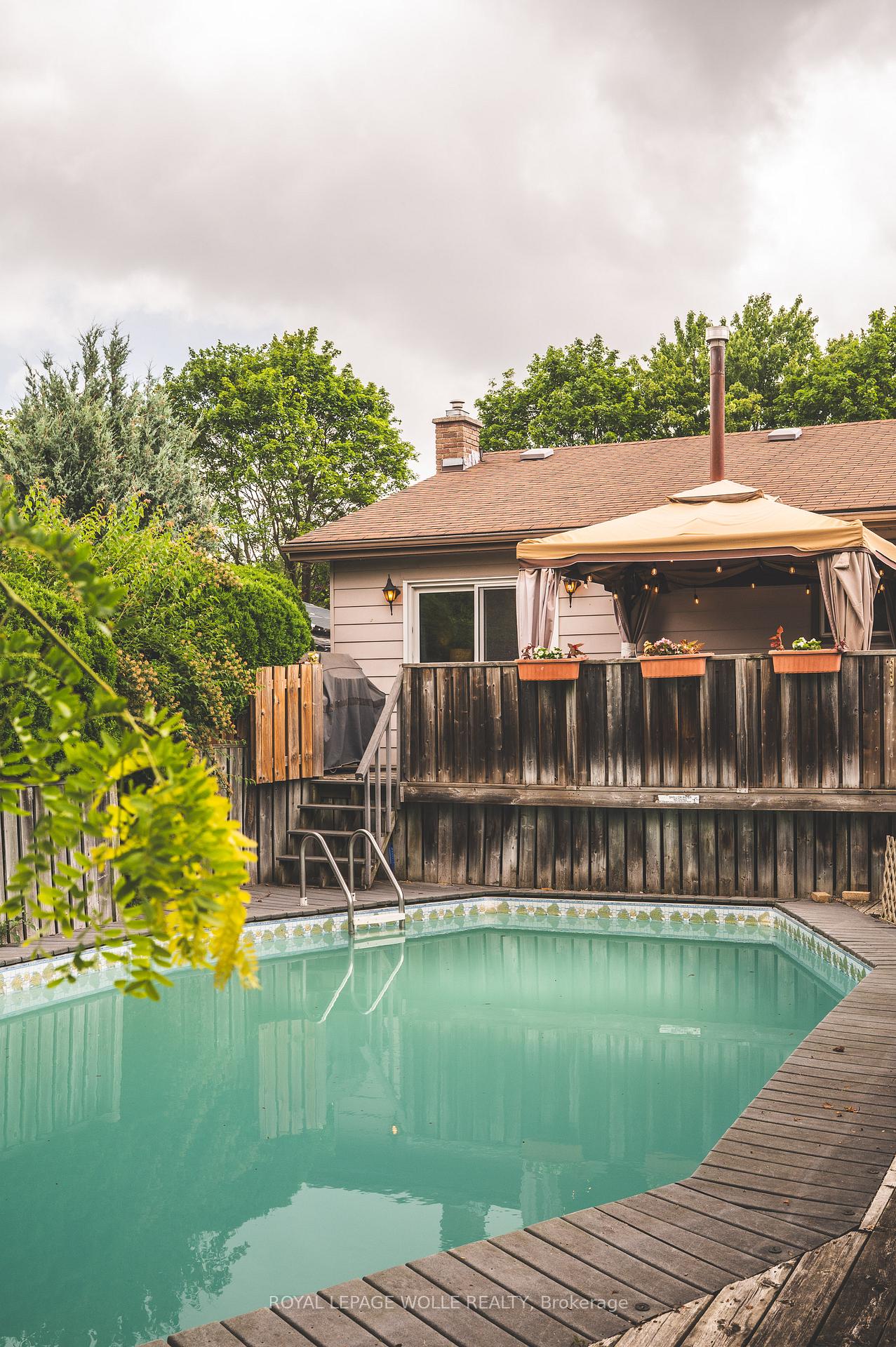 Photo 53 of 409 Kane Drive, Waterloo — HOMEH