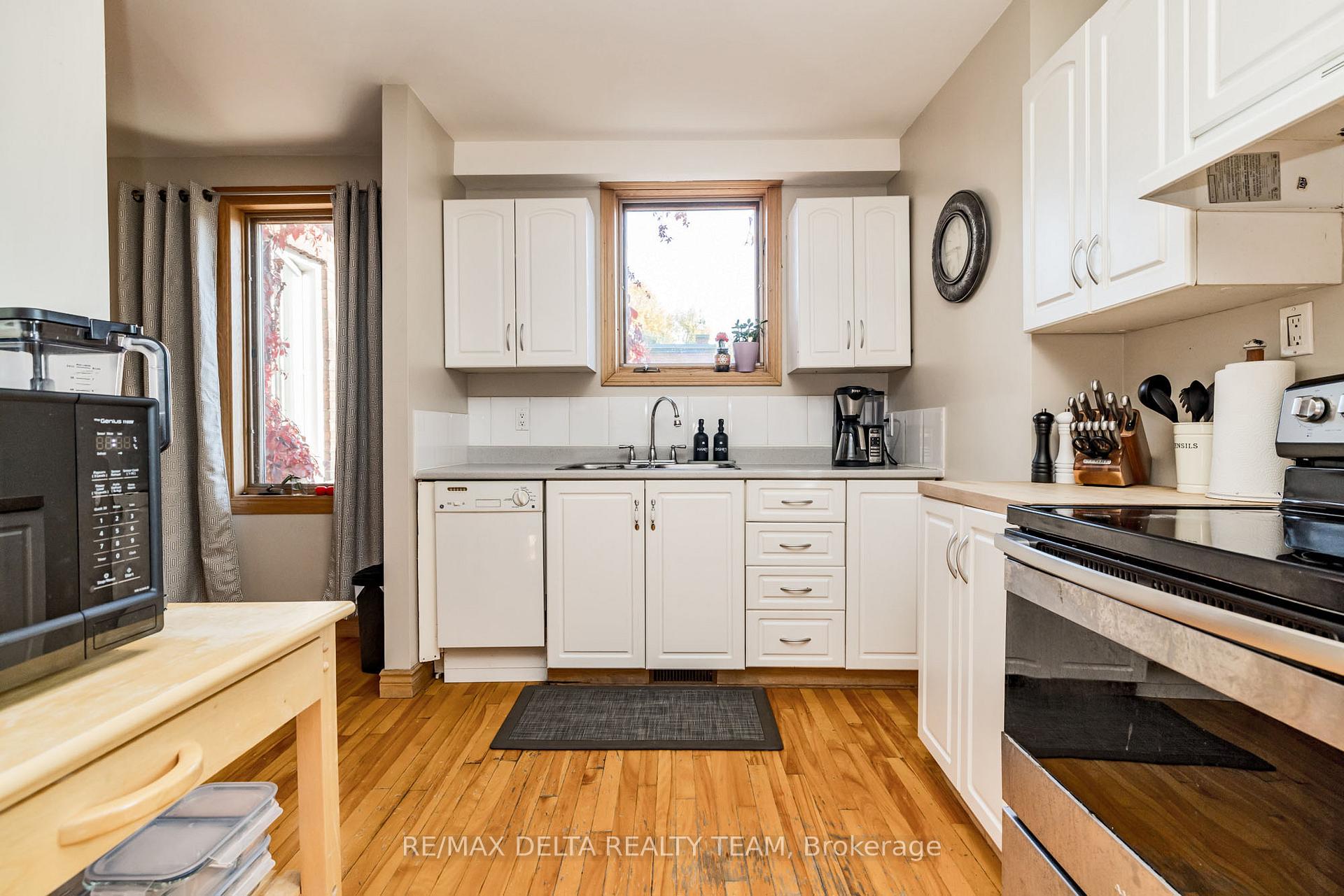 Photo 23 of 90 Spruce Street, Ottawa, West Centre Town — HOMEH