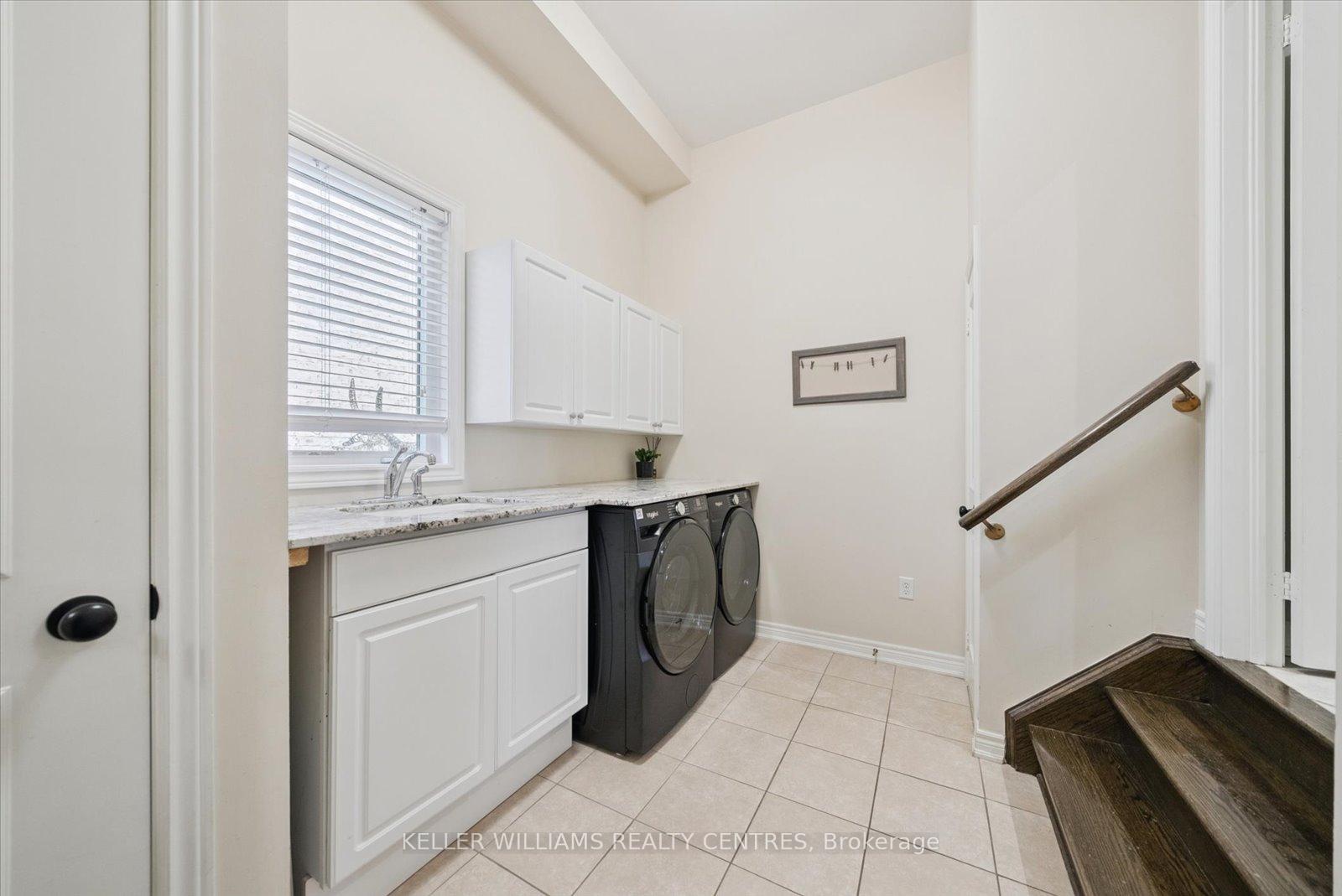 Photo 17 of 72 Pointon Street, Aurora, Bayview Northeast — HOMEH