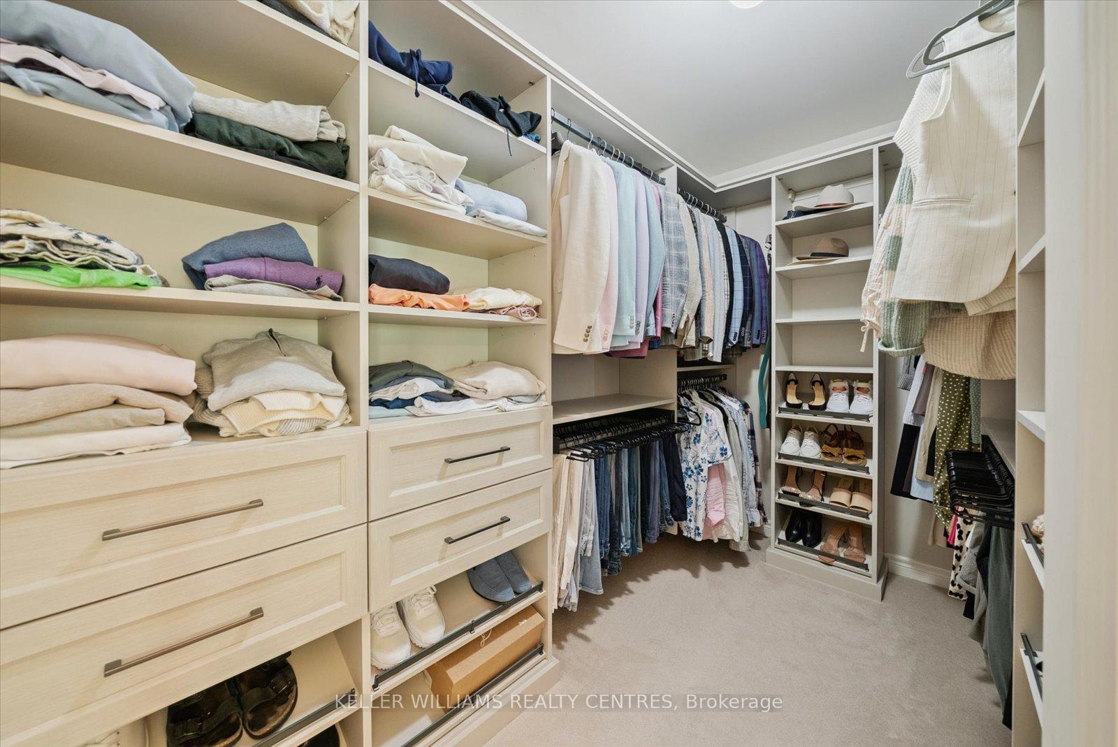 Photo 19 of 72 Pointon Street, Aurora, Bayview Northeast — HOMEH