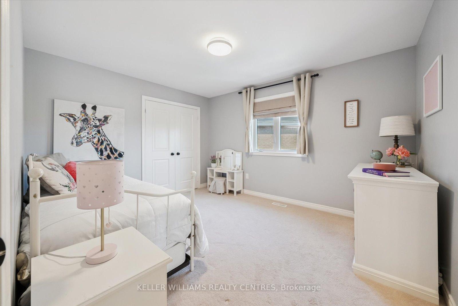 Photo 21 of 72 Pointon Street, Aurora, Bayview Northeast — HOMEH