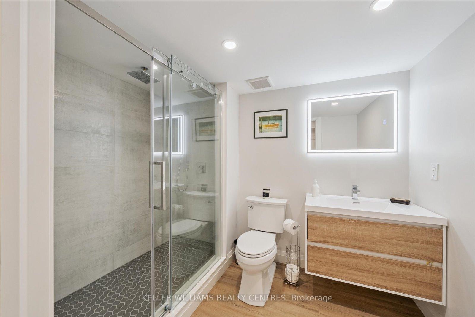 Photo 36 of 72 Pointon Street, Aurora, Bayview Northeast — HOMEH