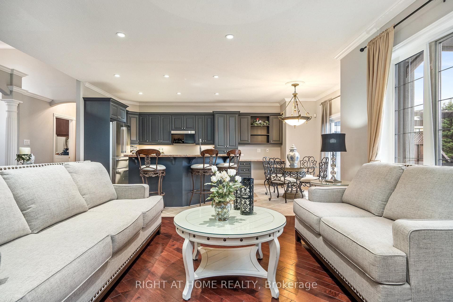 Photo 8 of 16 Deanna Drive, Wasaga Beach — HOMEH
