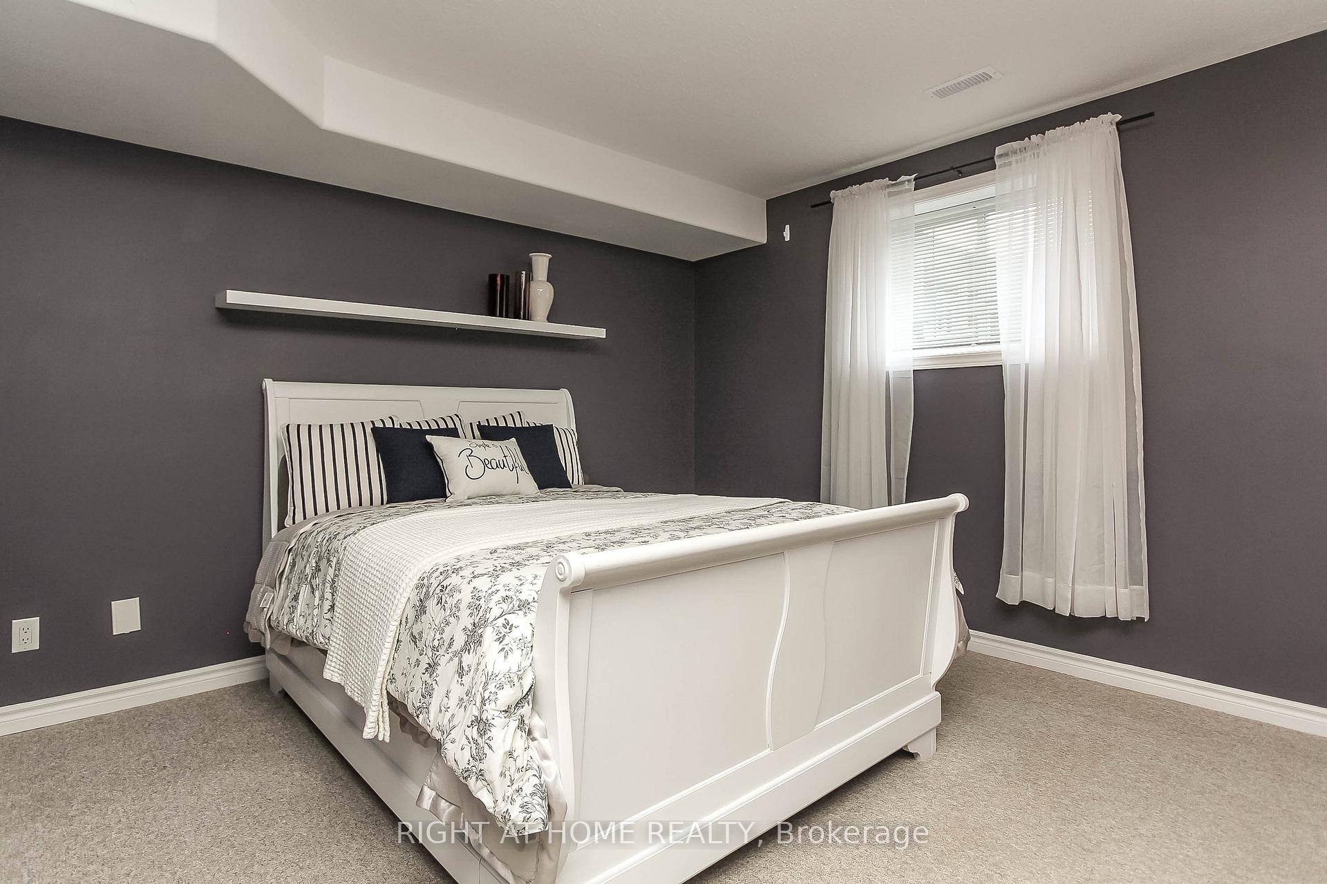 Photo 34 of 16 Deanna Drive, Wasaga Beach — HOMEH