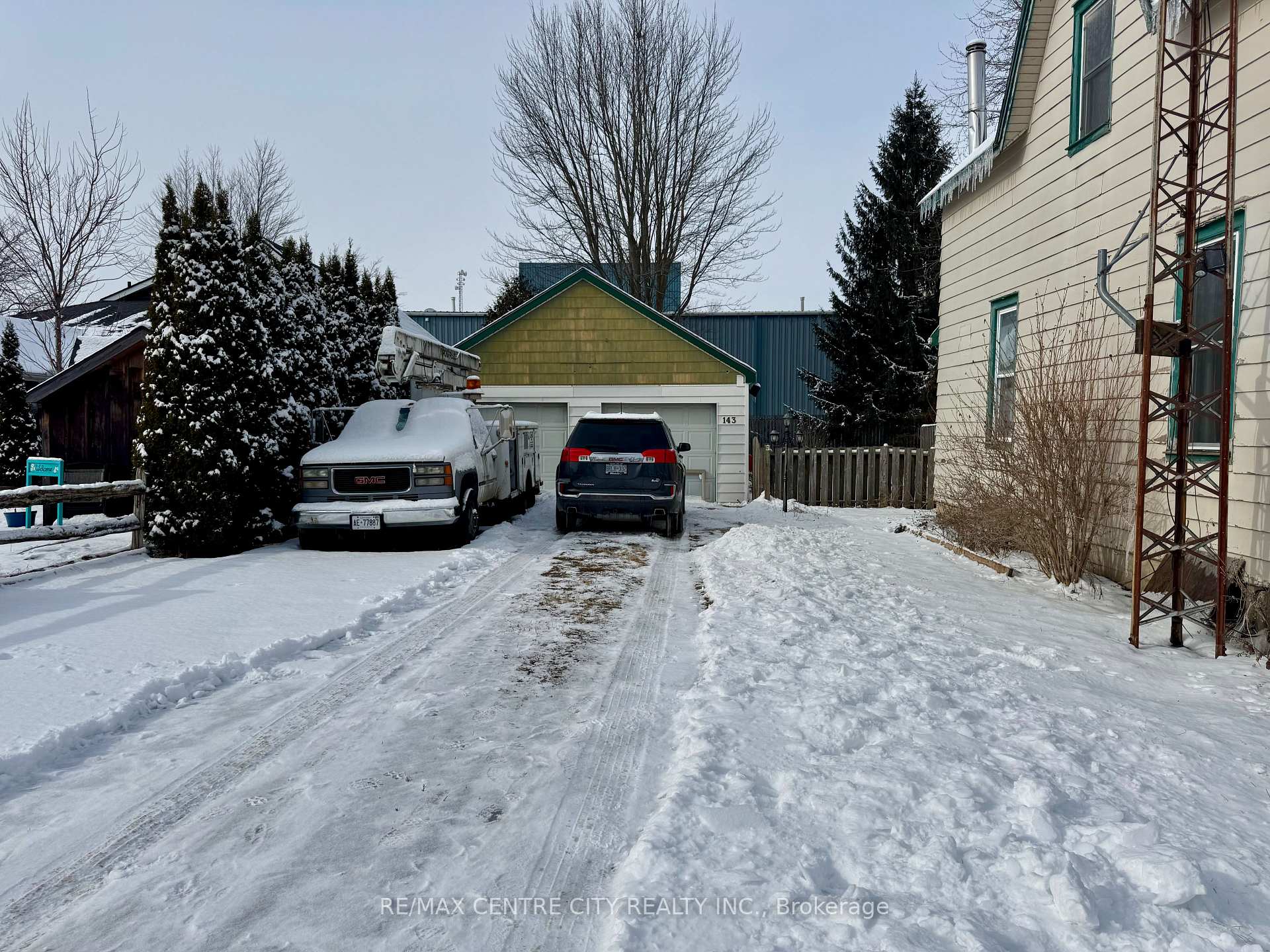 Photo 4 of 143 Chestnut Street, West Elgin, West Lorne — HOMEH