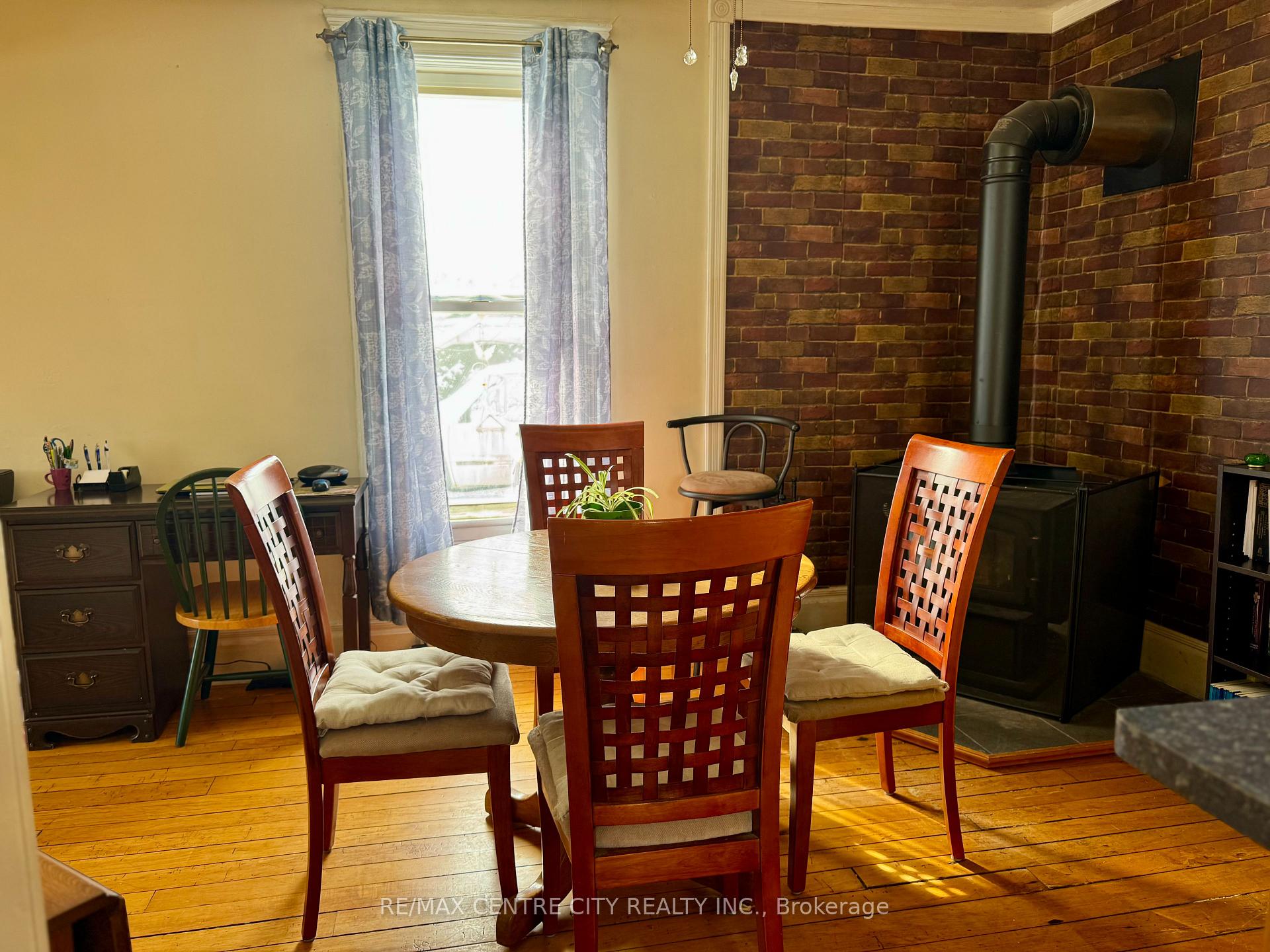Photo 13 of 143 Chestnut Street, West Elgin, West Lorne — HOMEH