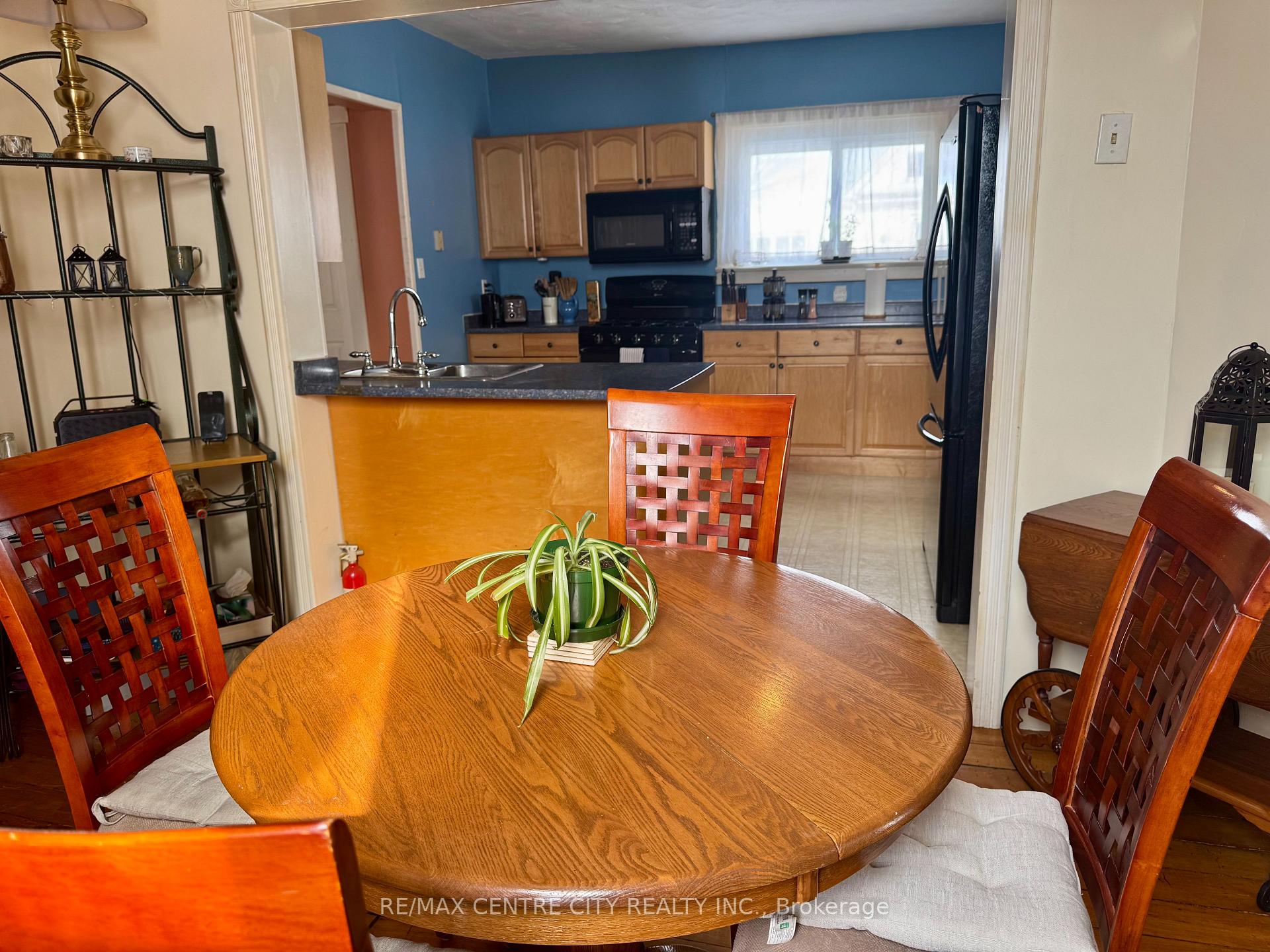 Photo 15 of 143 Chestnut Street, West Elgin, West Lorne — HOMEH