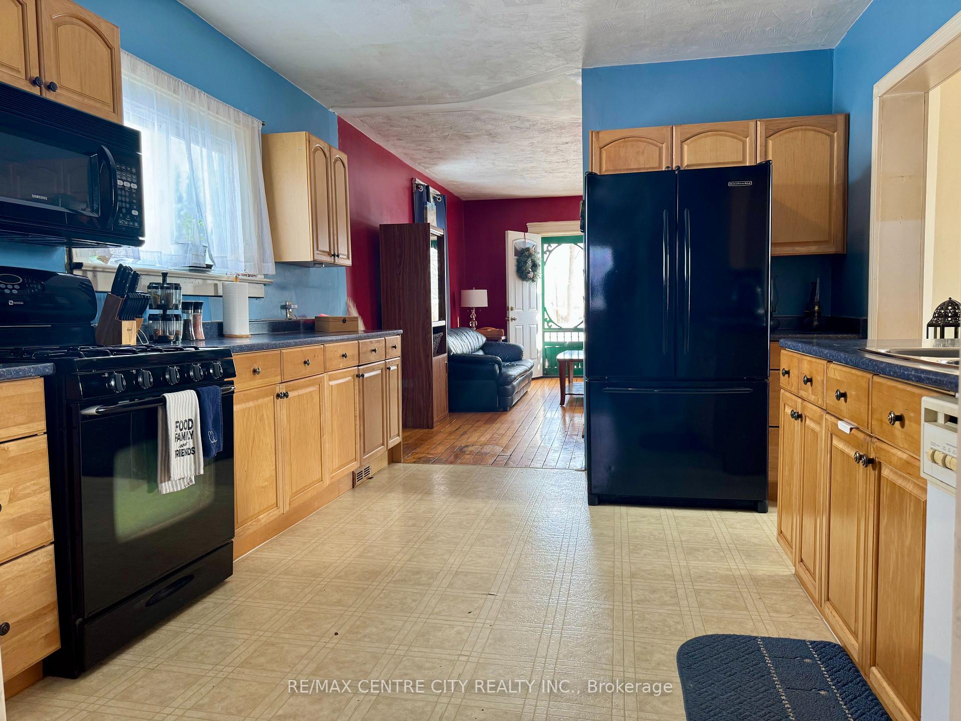 Photo 19 of 143 Chestnut Street, West Elgin, West Lorne — HOMEH