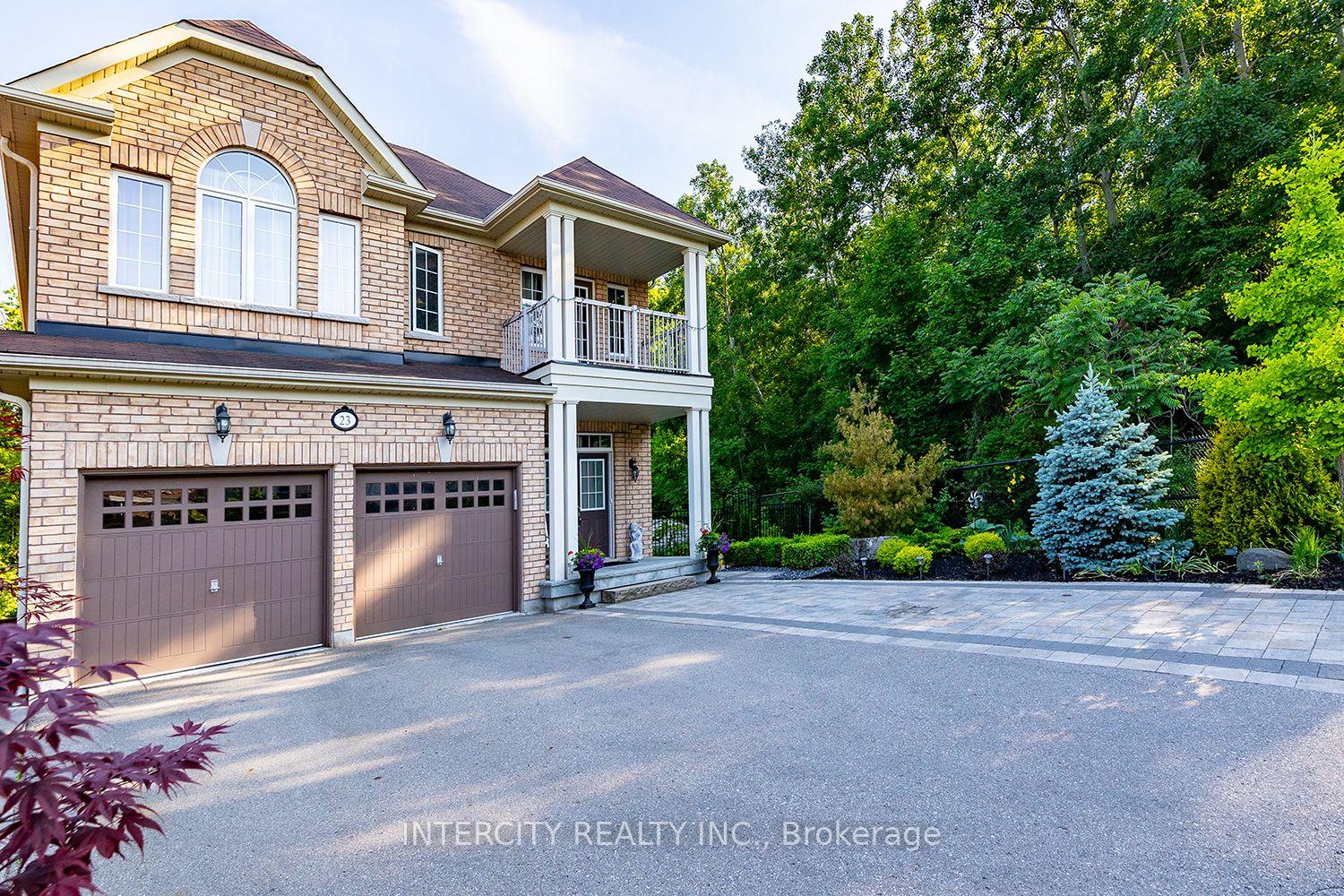 Front of 23 Halo Court